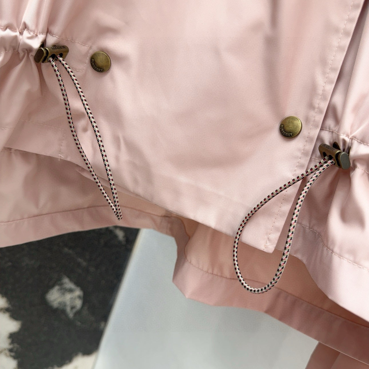 Long lapel short windbreaker