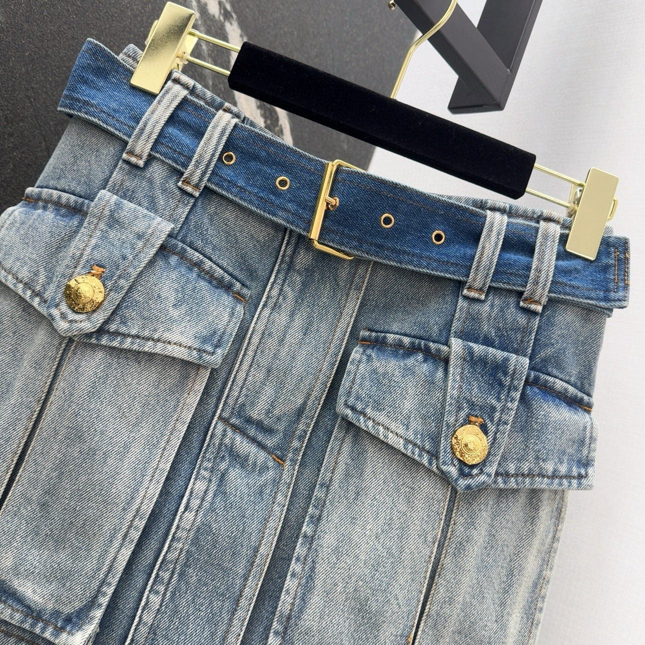 Retro washed blue denim short skirt
