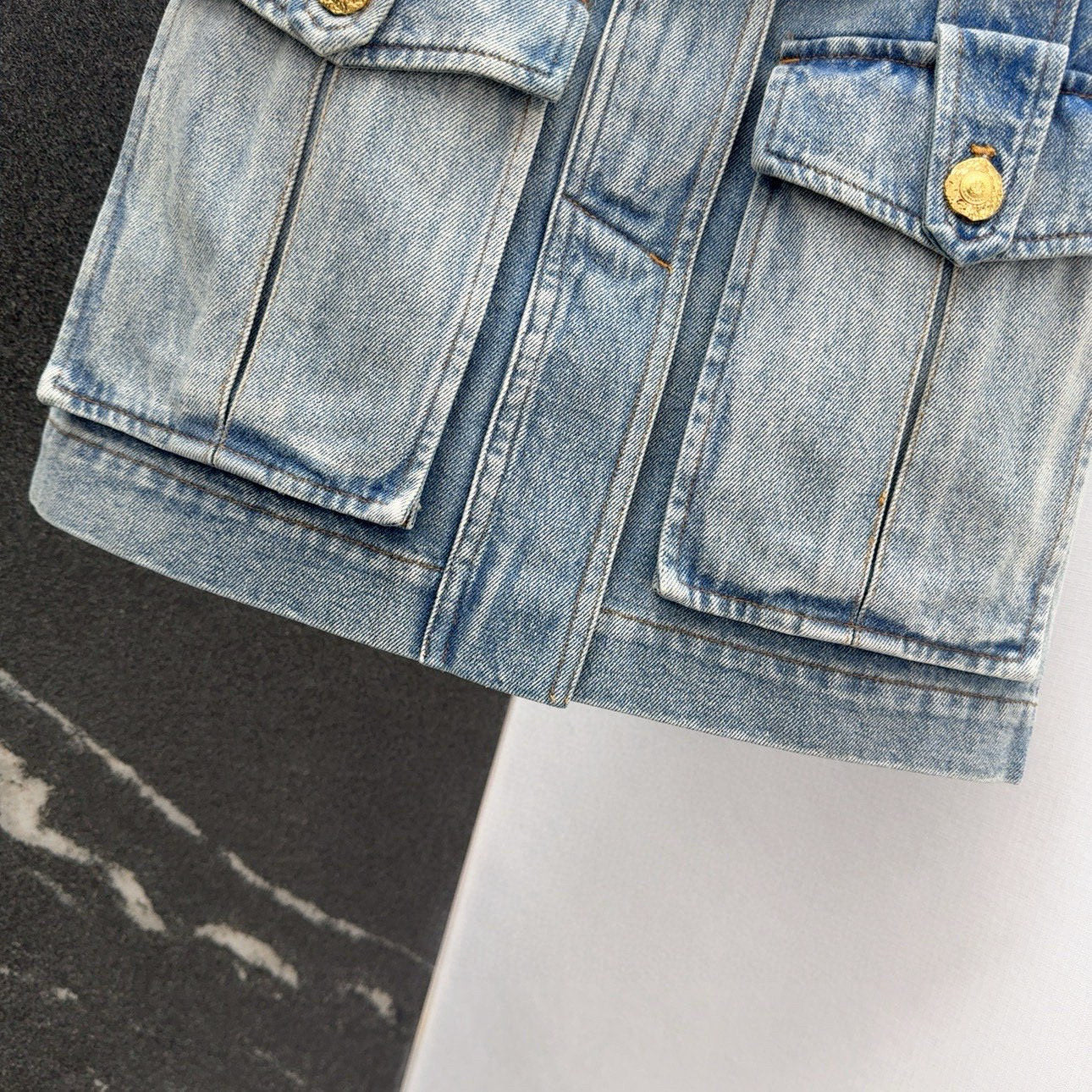 Retro washed blue denim short skirt