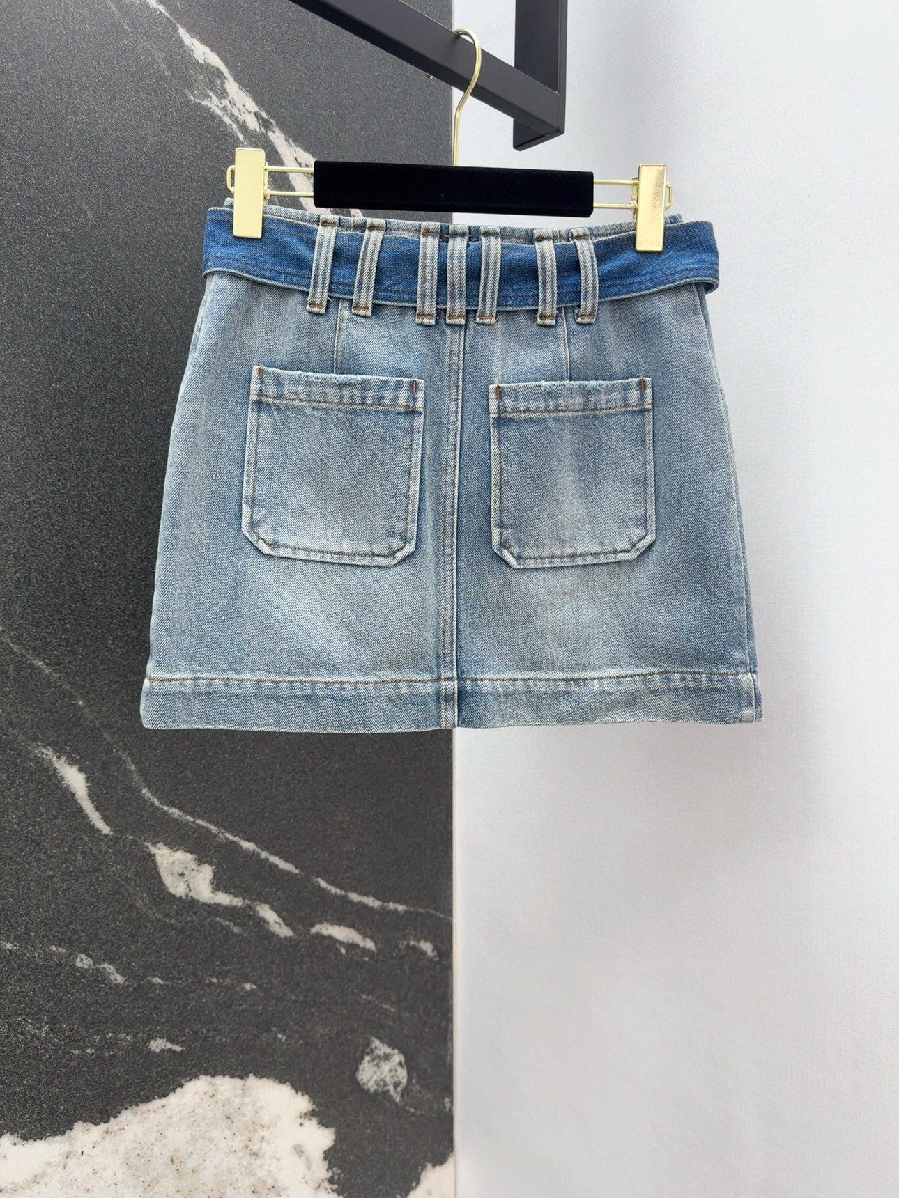 Retro washed blue denim short skirt