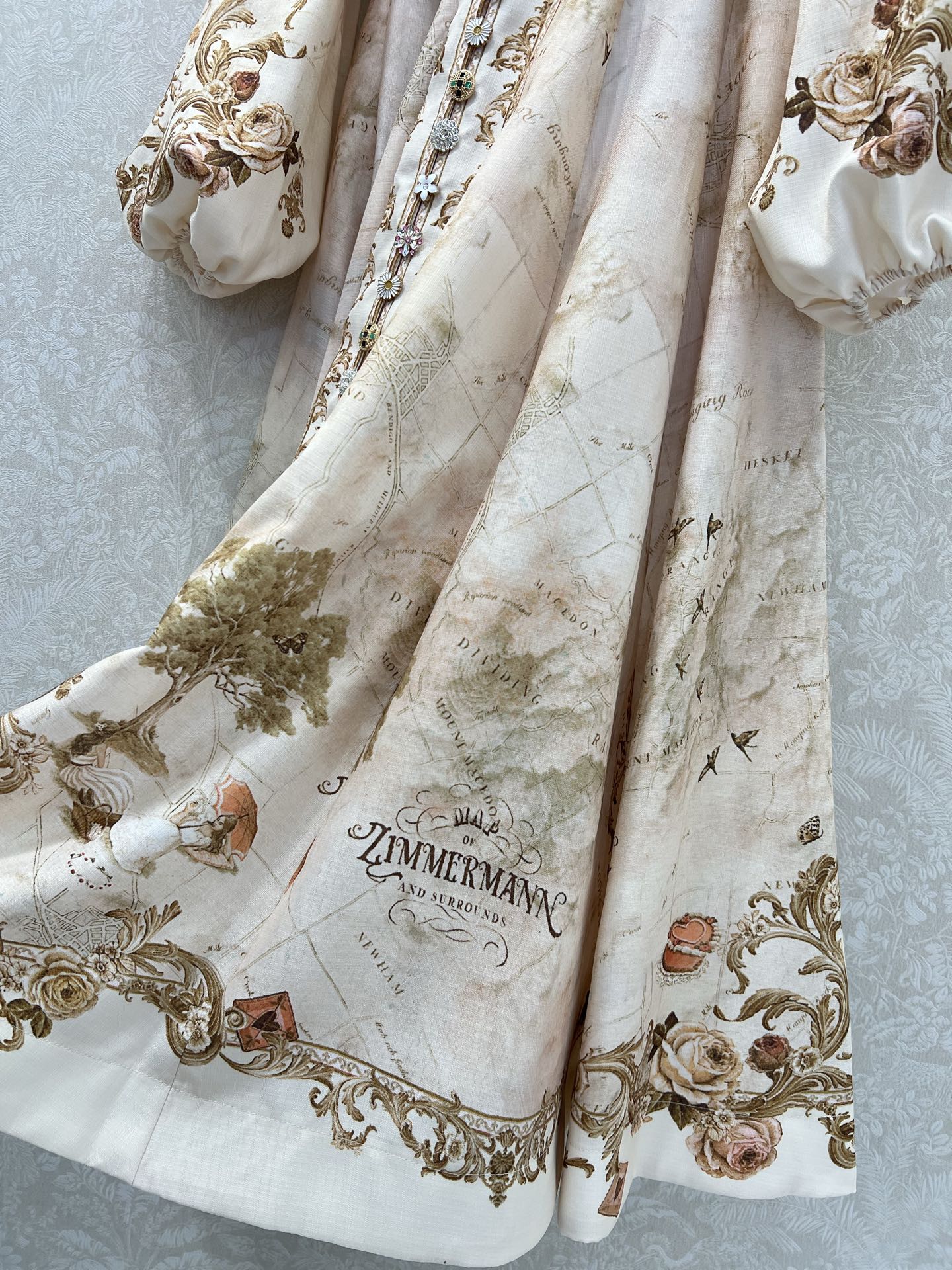 Letter printed long skirt