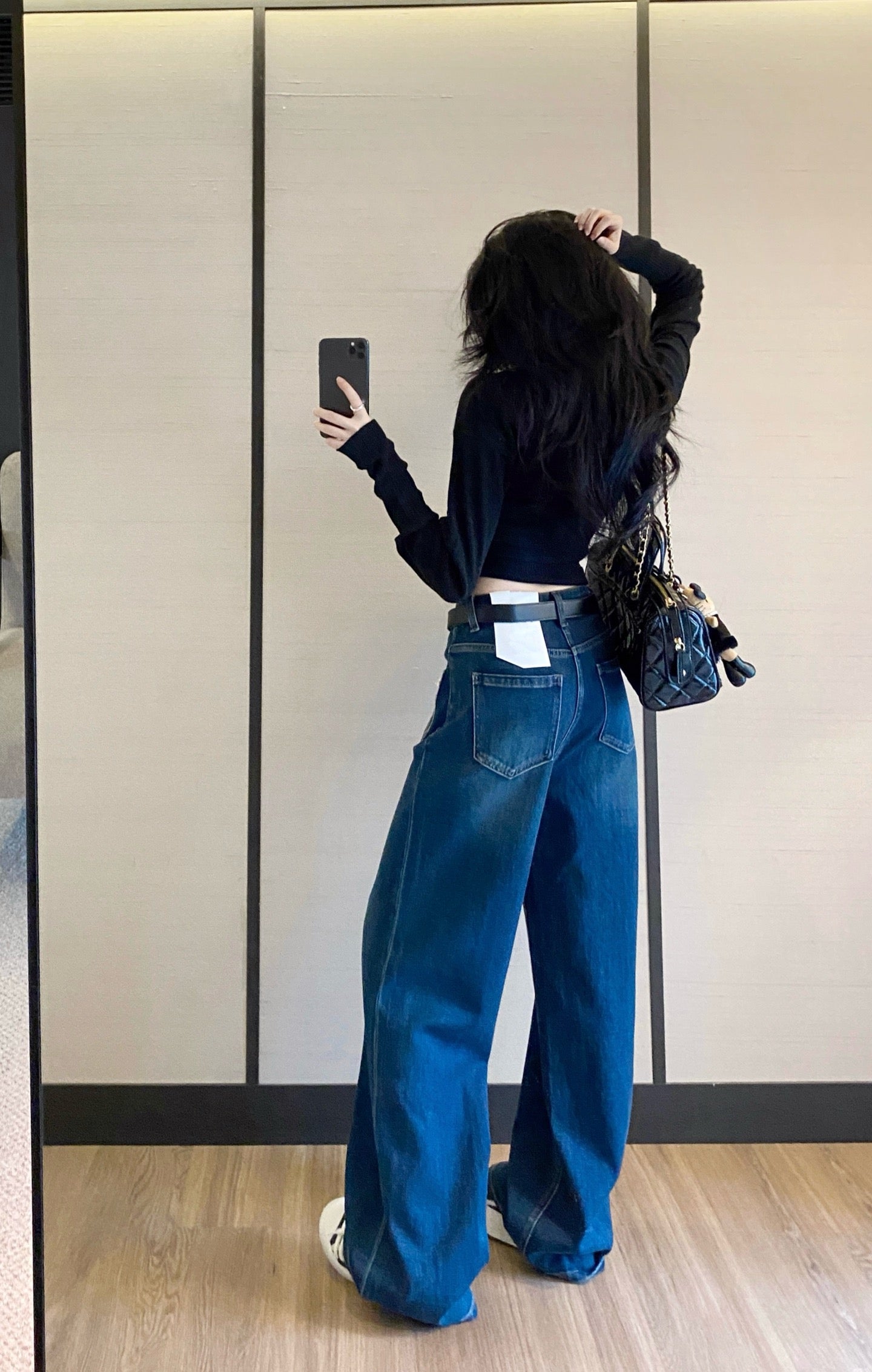 Waist bag design curved knife jeans