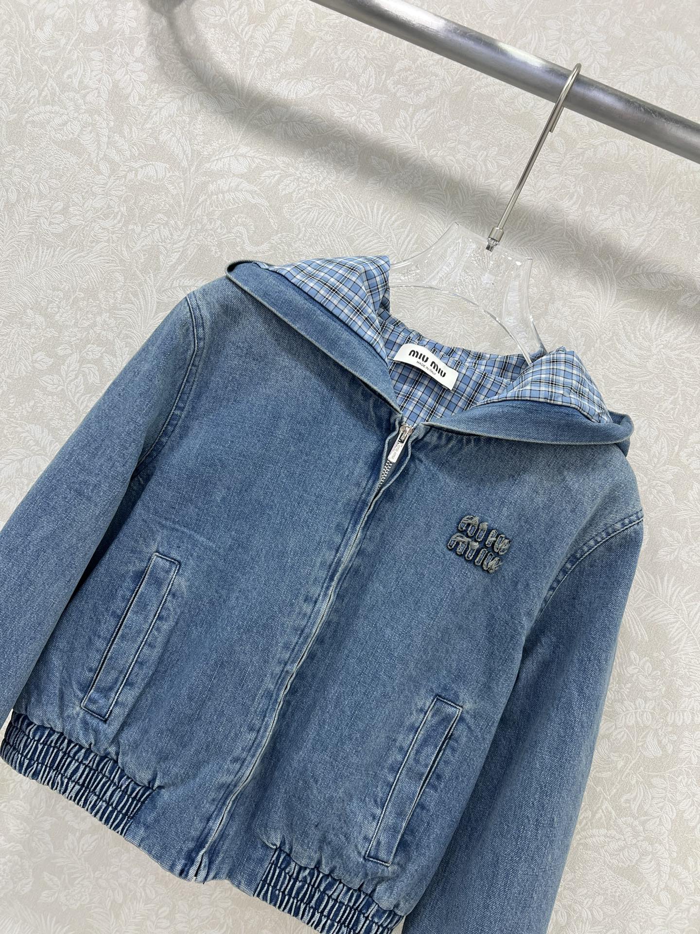 New autumn and winter coat