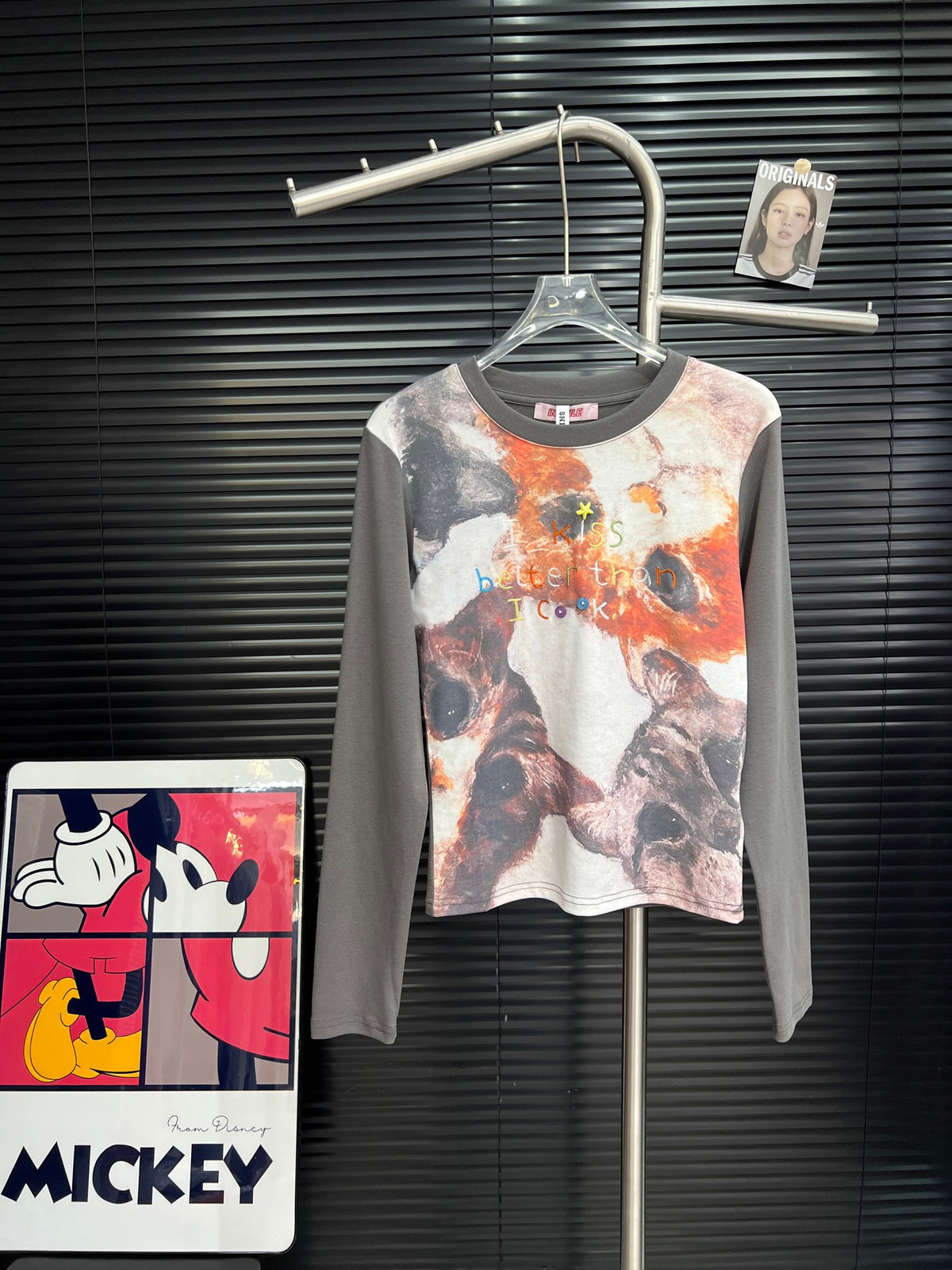 Vintage cat blend printed cotton base long sleeved shirt