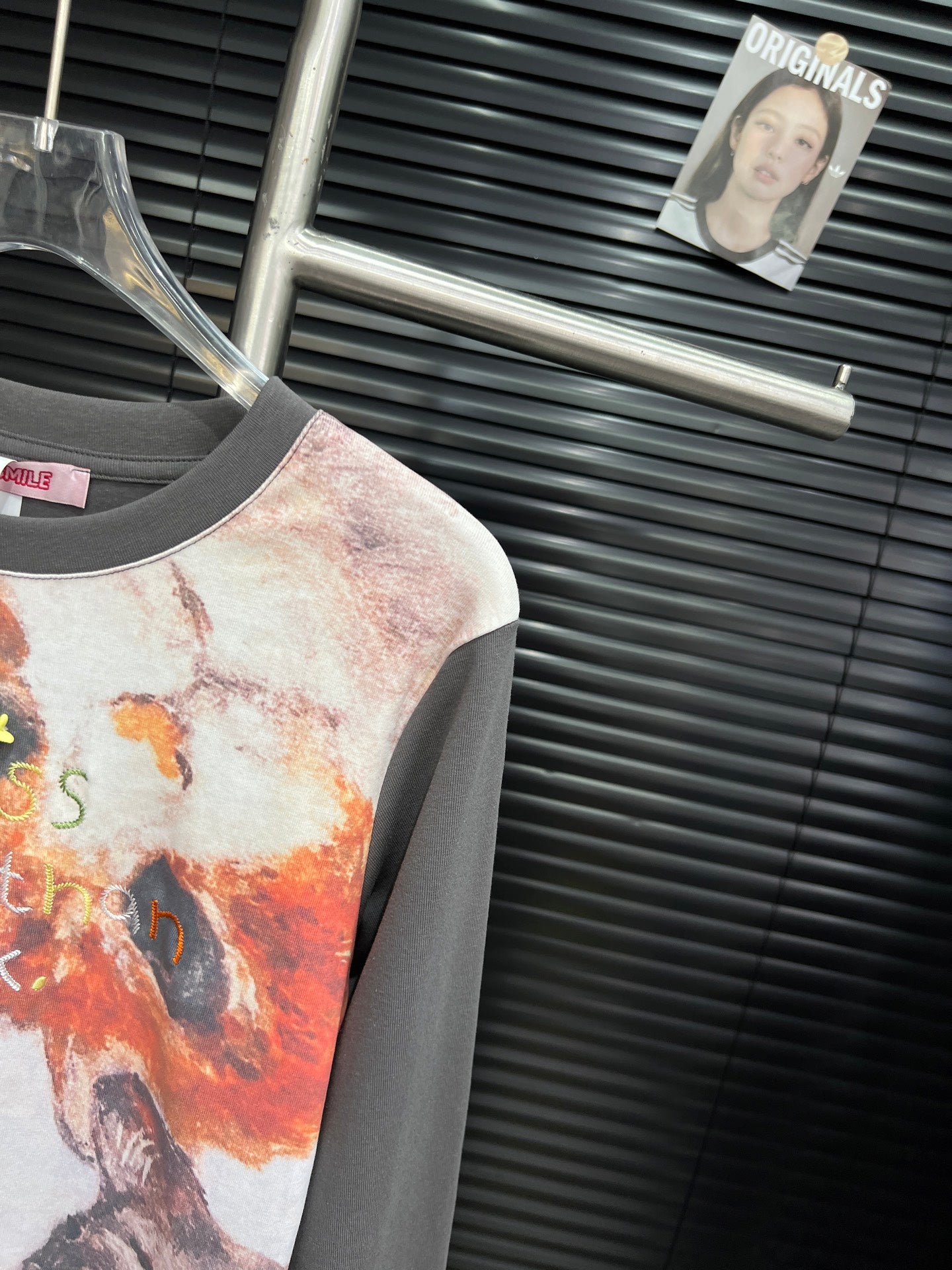 Vintage cat blend printed cotton base long sleeved shirt