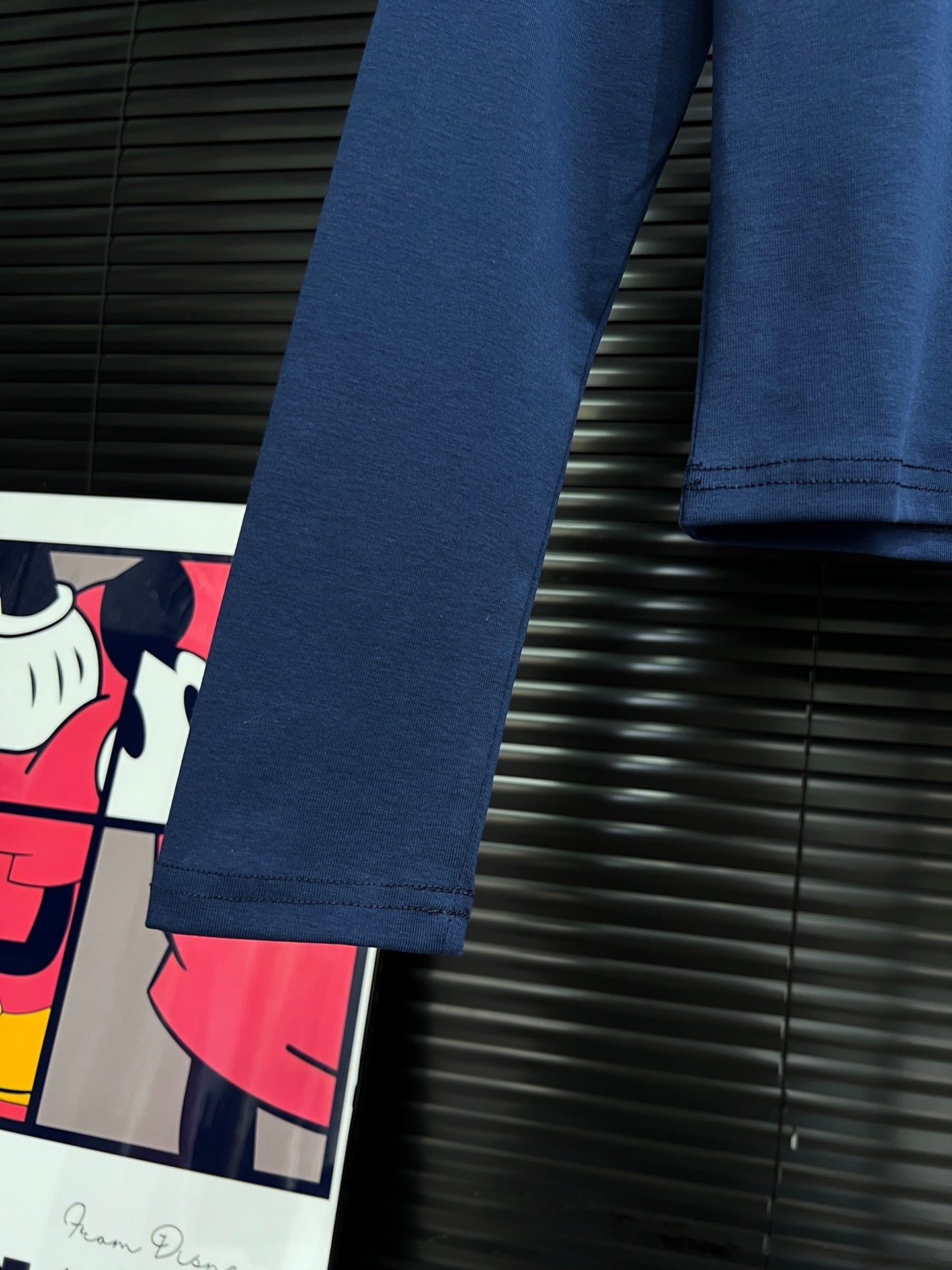 Embroidered cotton long sleeves