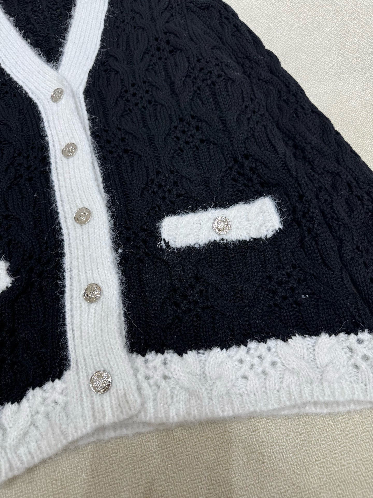 Lazy loose knit top
