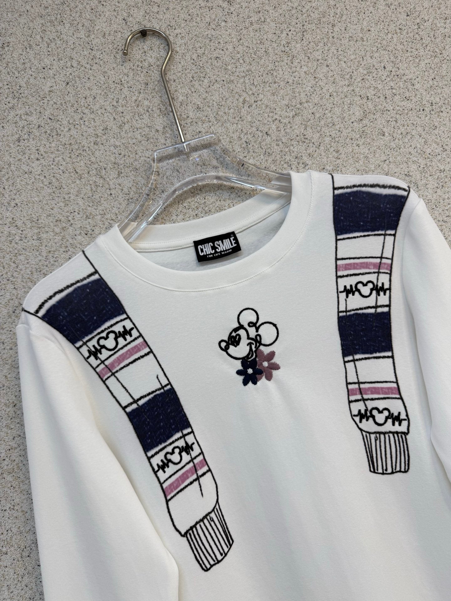 Printed cotton base long sleeved shirt