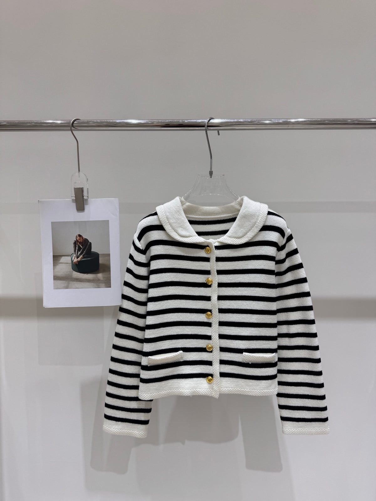 🍂 Retro and trendy leopard print soft knit cardigan jacket