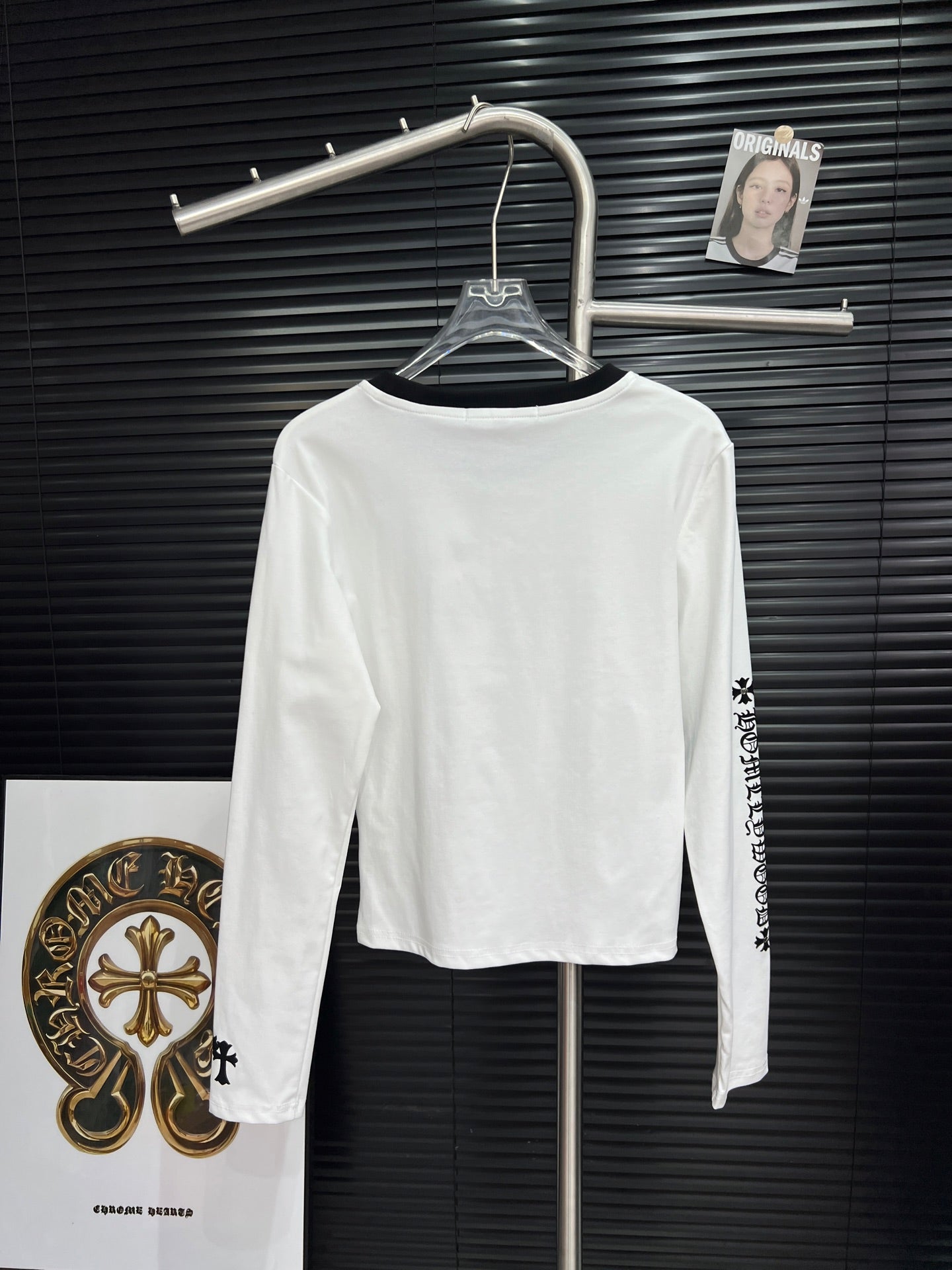 Cross cotton base long sleeved shirt