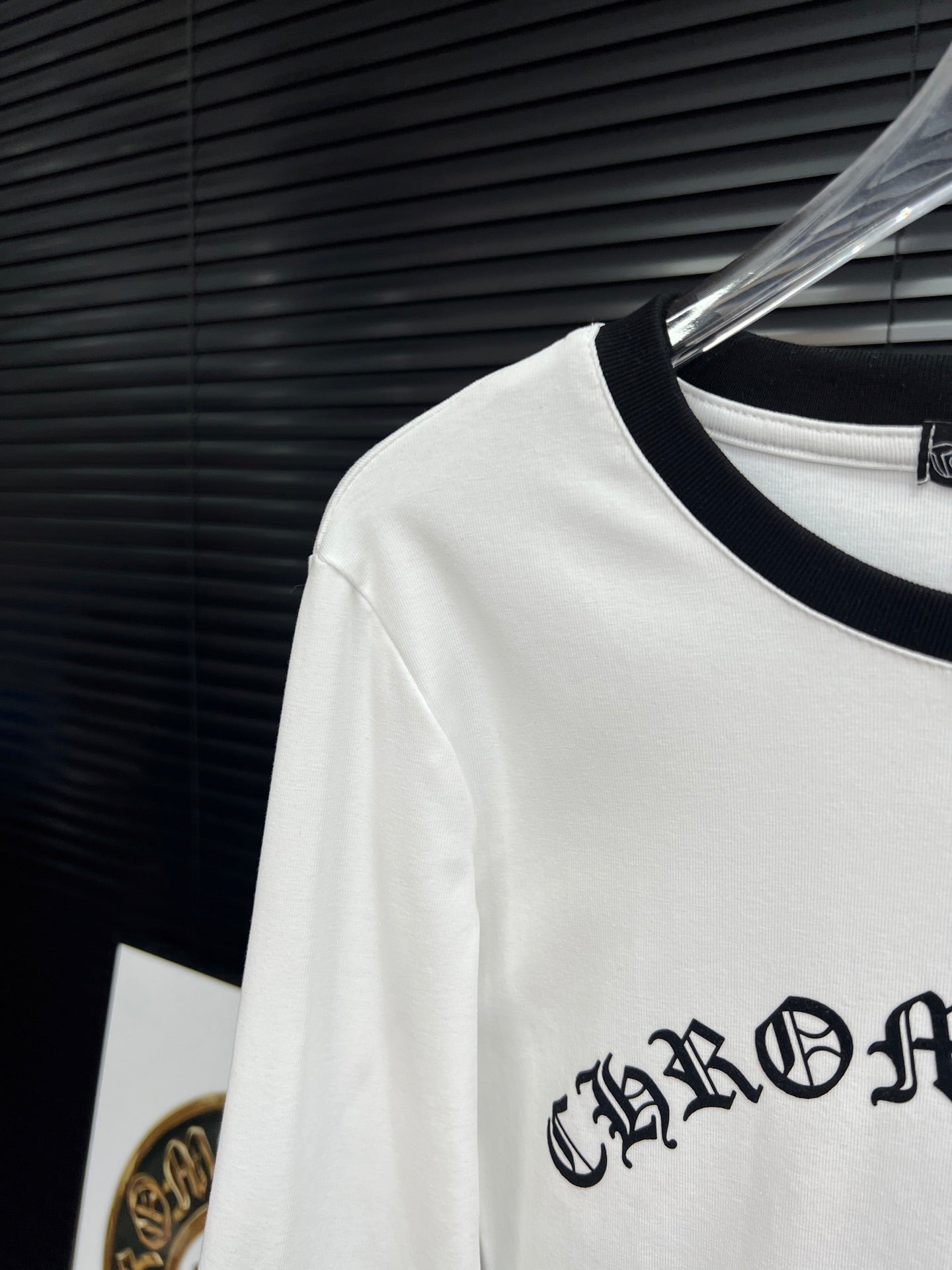 Cross cotton base long sleeved shirt