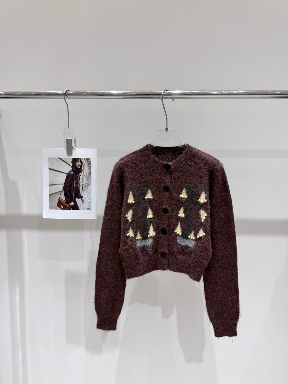 Linglan Jacquard Knitted Round Neck Cardigan