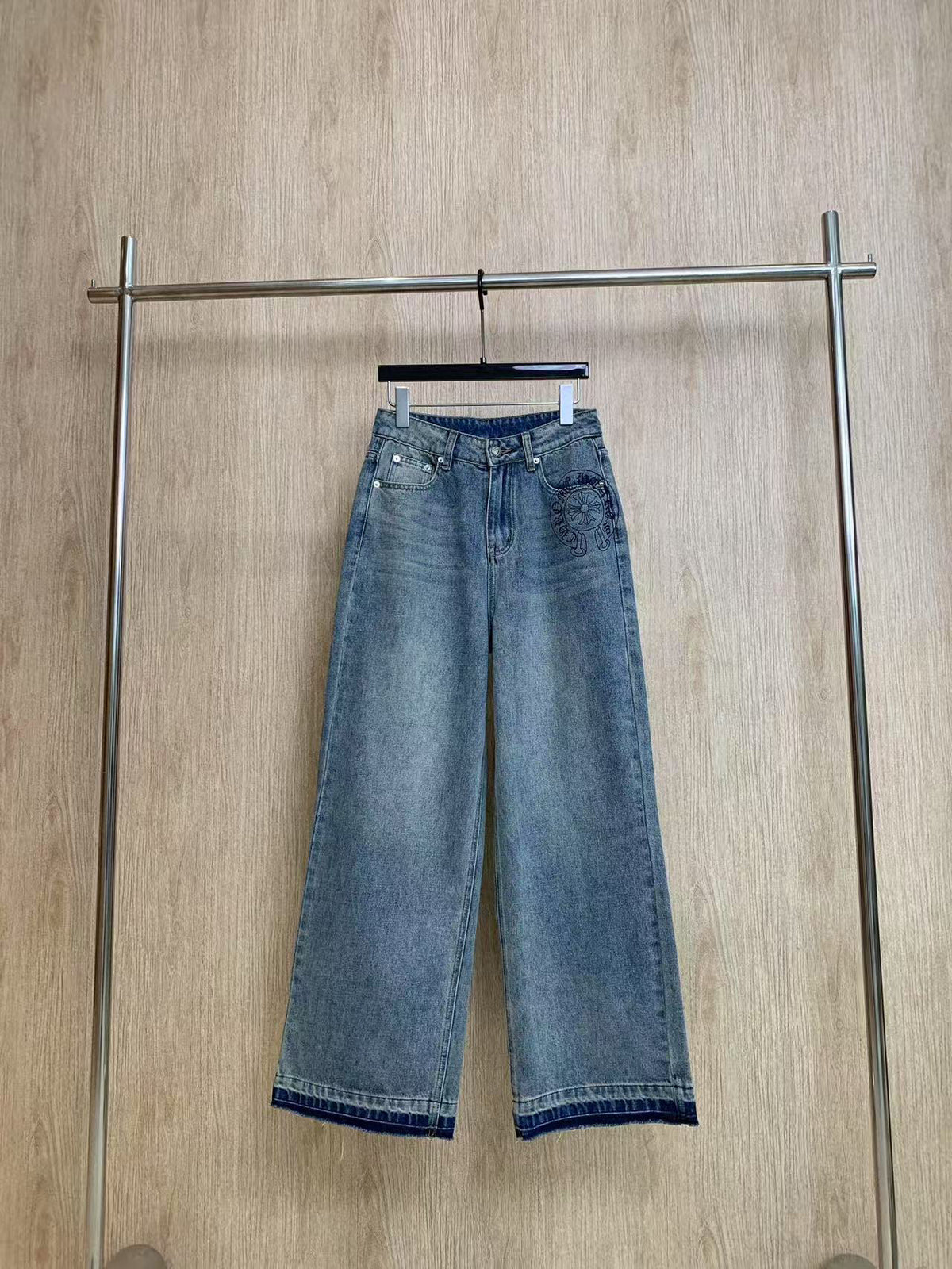New printed jeans