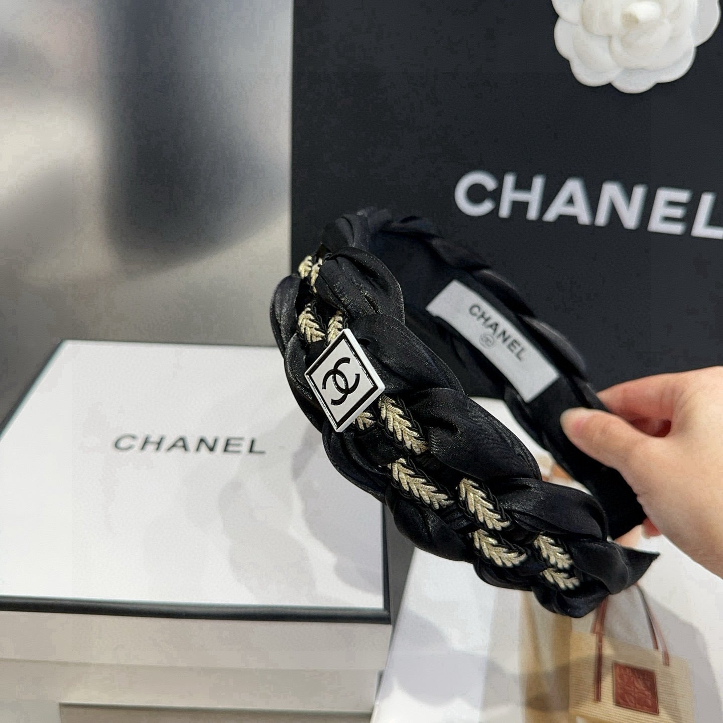 The latest Xiaoxiang explosive wide edge headband