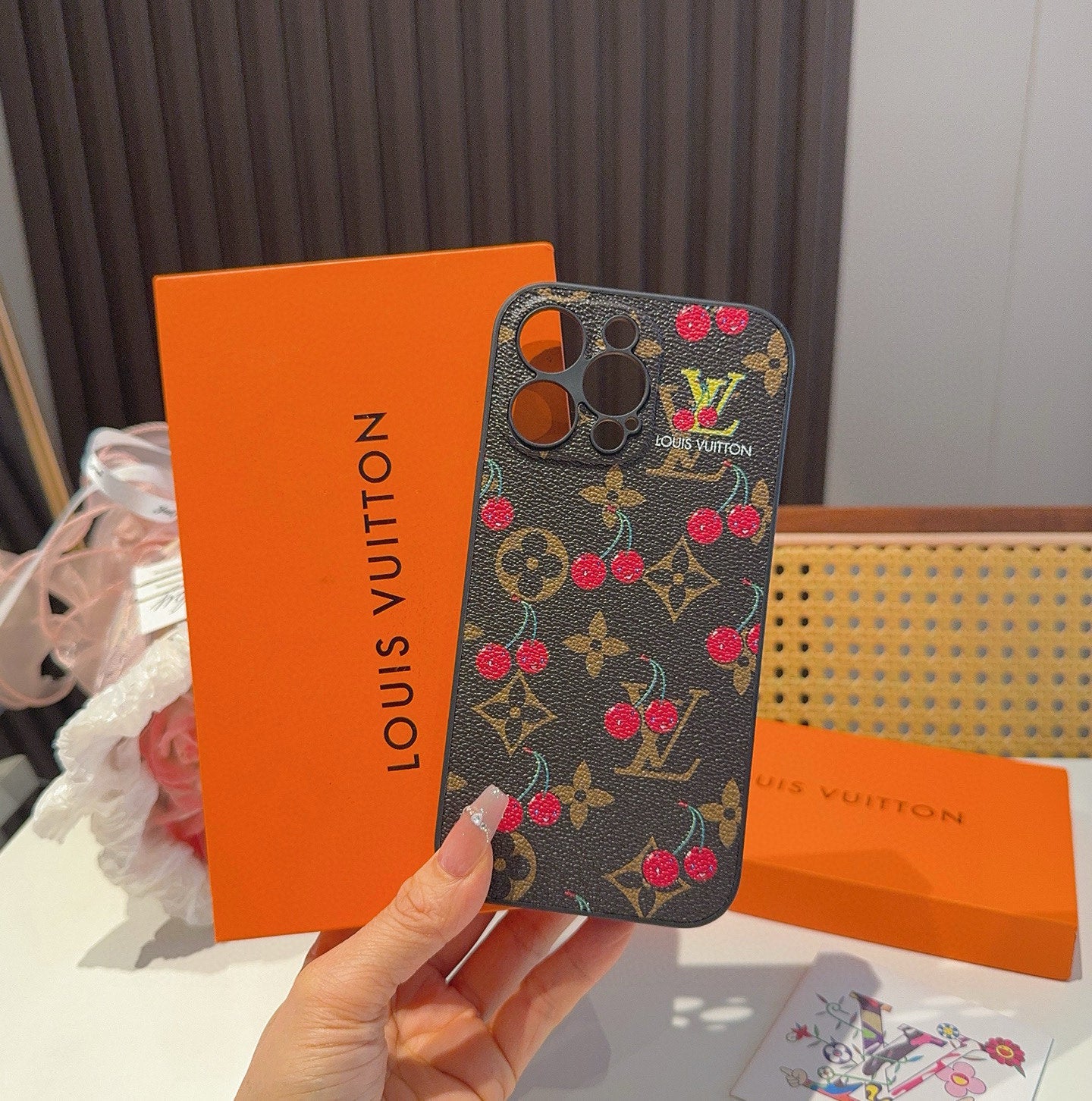 Precision hole all inclusive phone case