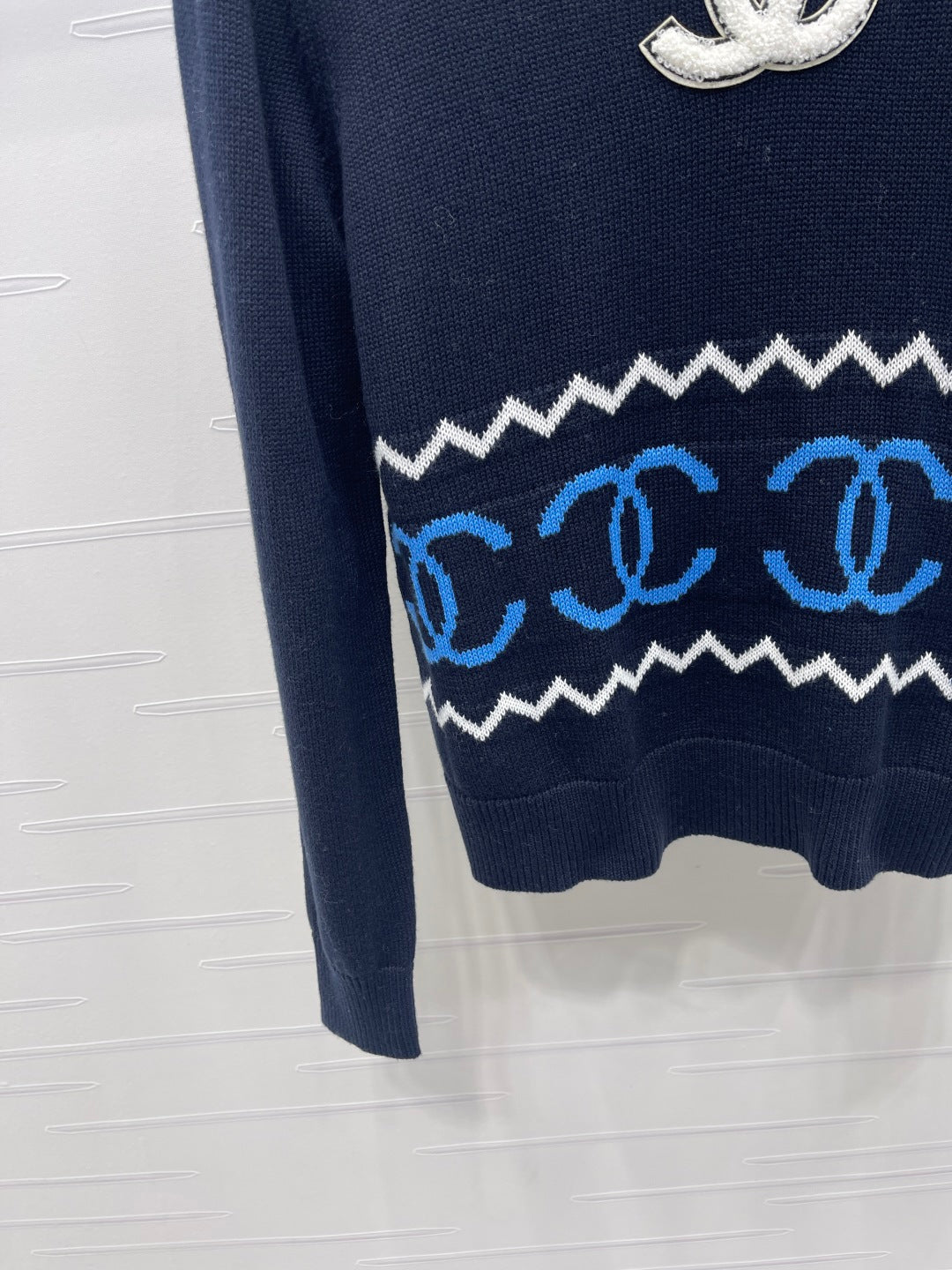Collar Double C Knitted Cardigan