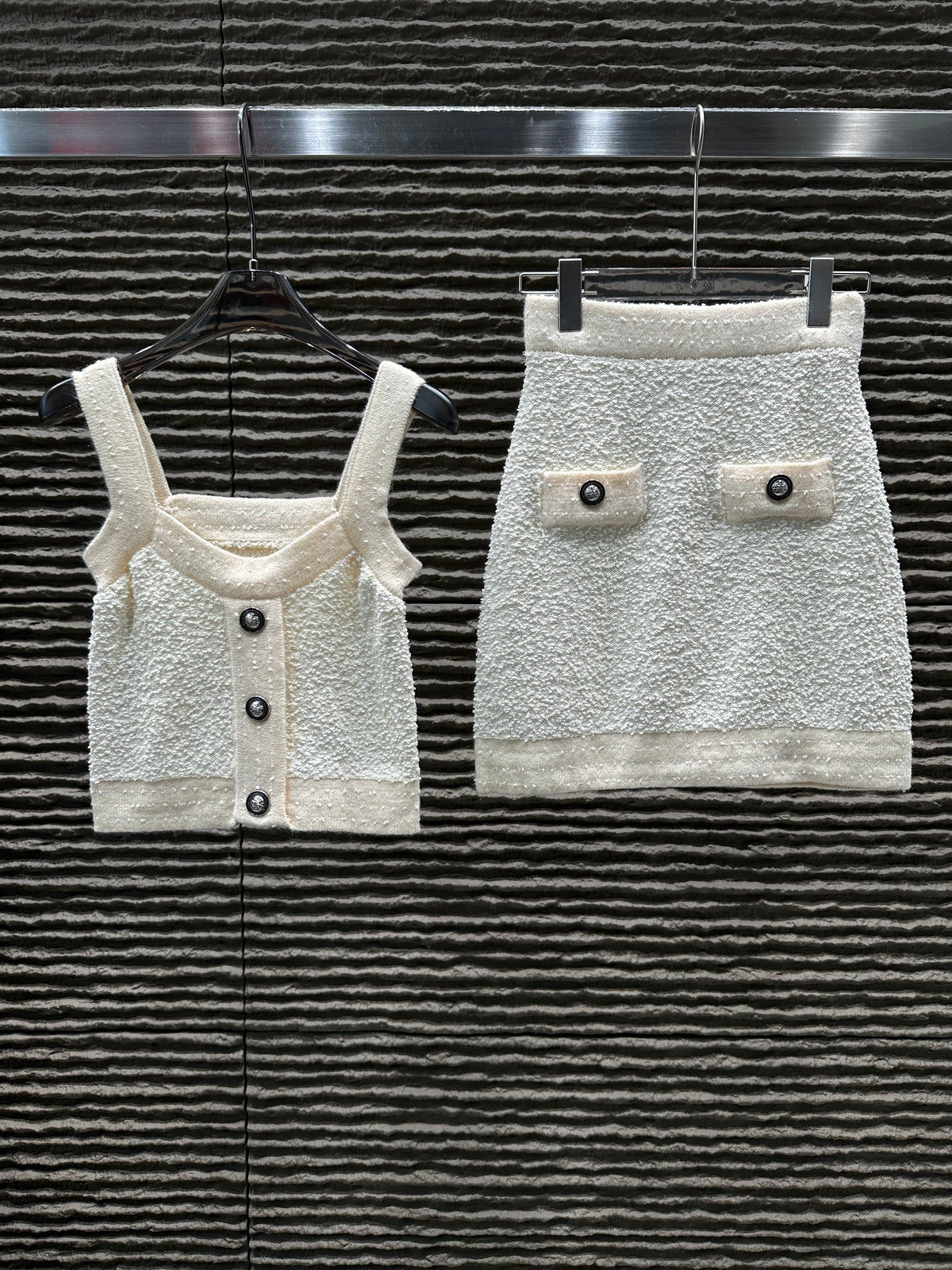 New towel material temperament socialite suspender ➕ Half skirt two-piece set