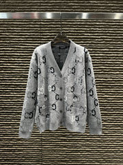 Autumn and Winter New Gradient Jacquard Letter Cardigan