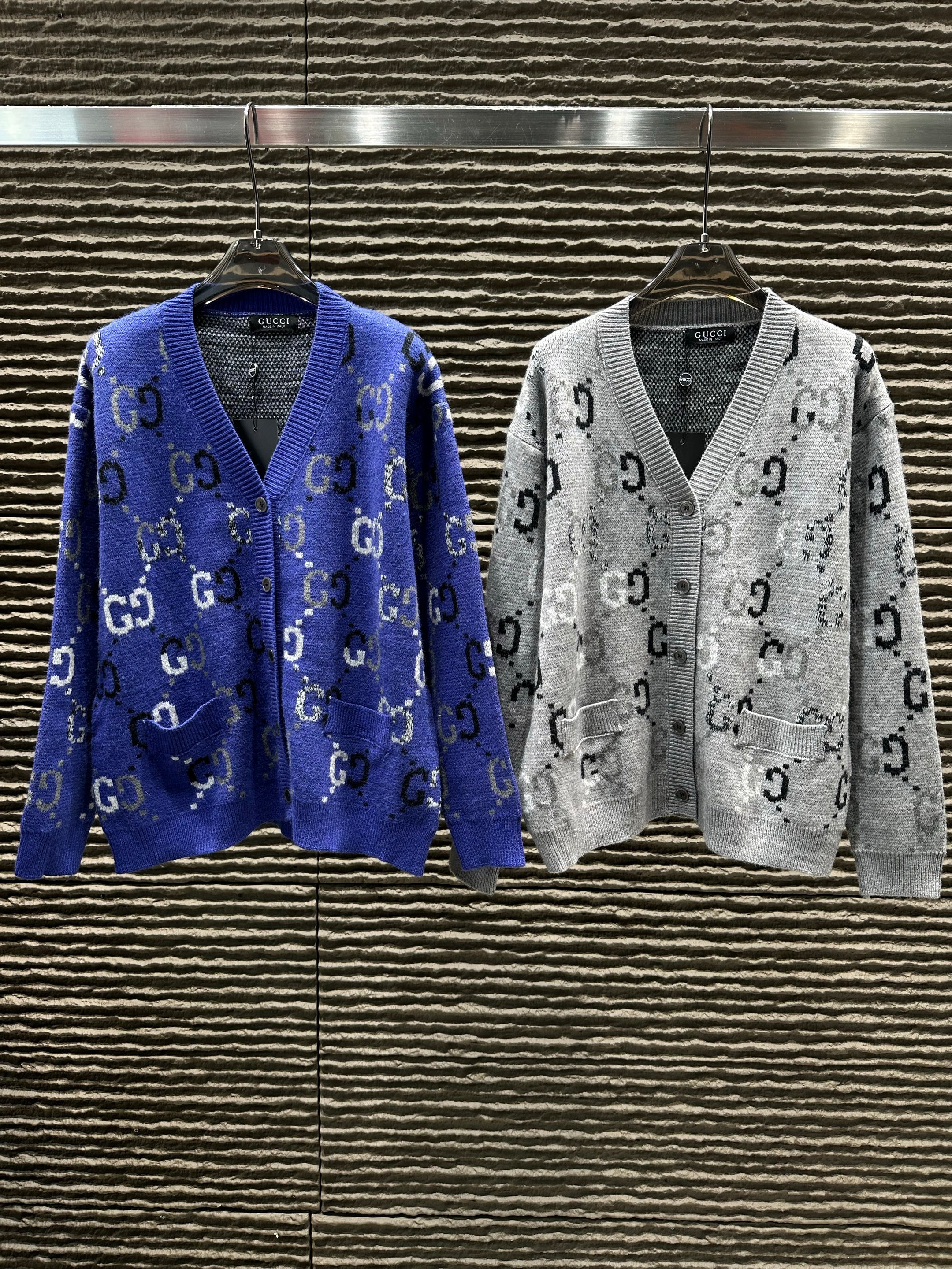 Autumn and Winter New Gradient Jacquard Letter Cardigan