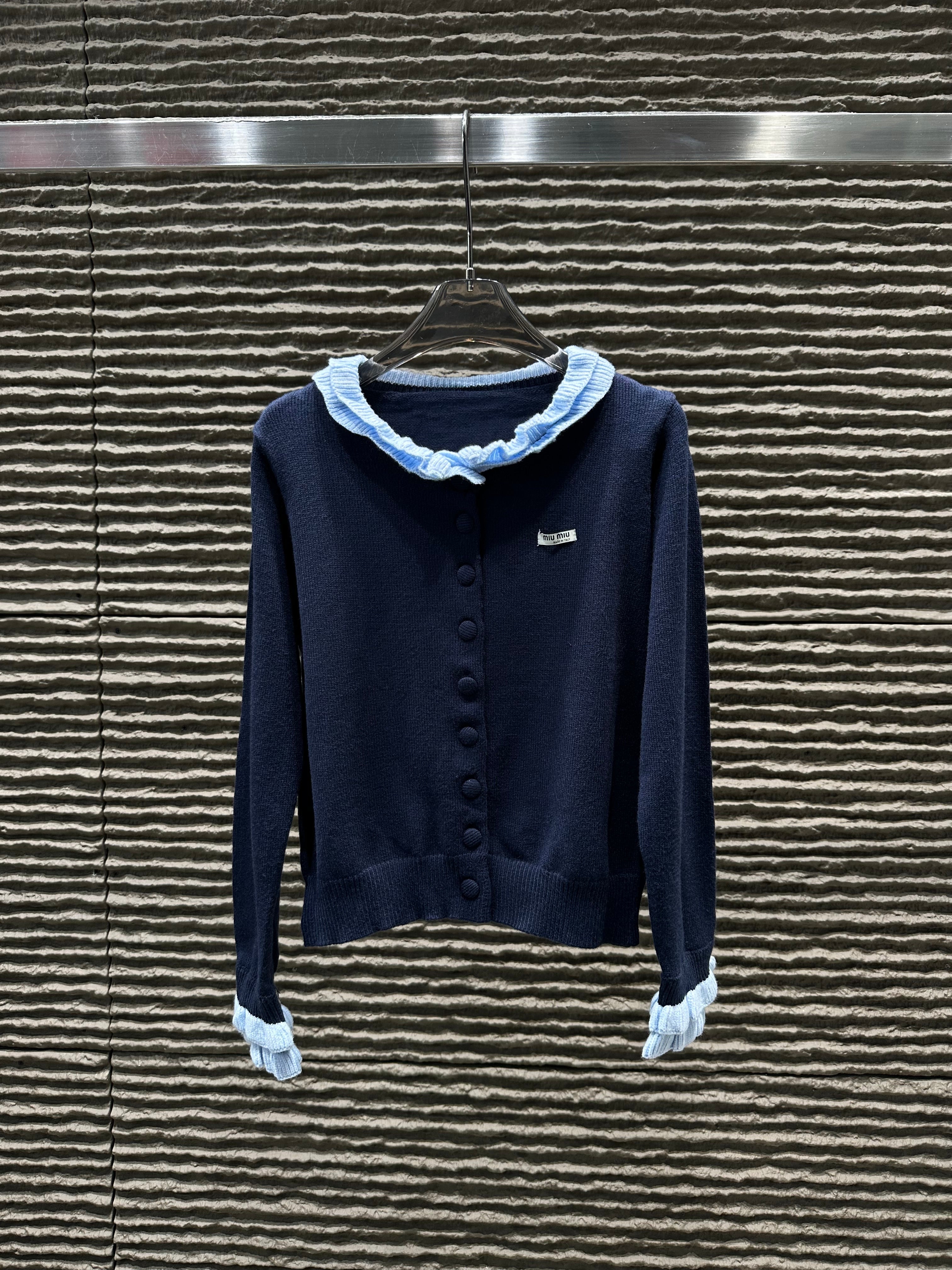 Autumn and Winter New Lace Collar Crafted Knitted Long Sleeve