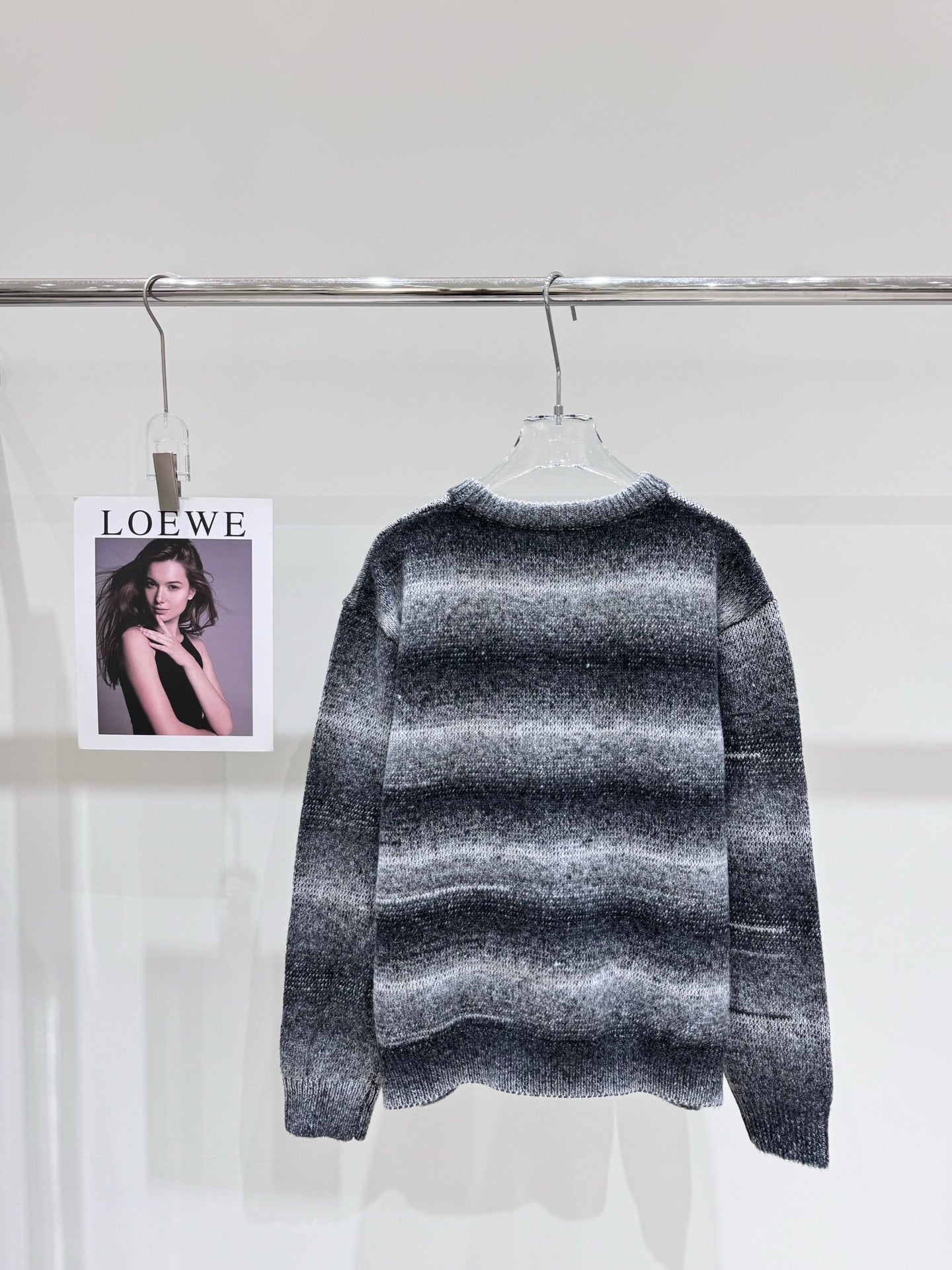 Mesh bow gray gradient knitted pullover