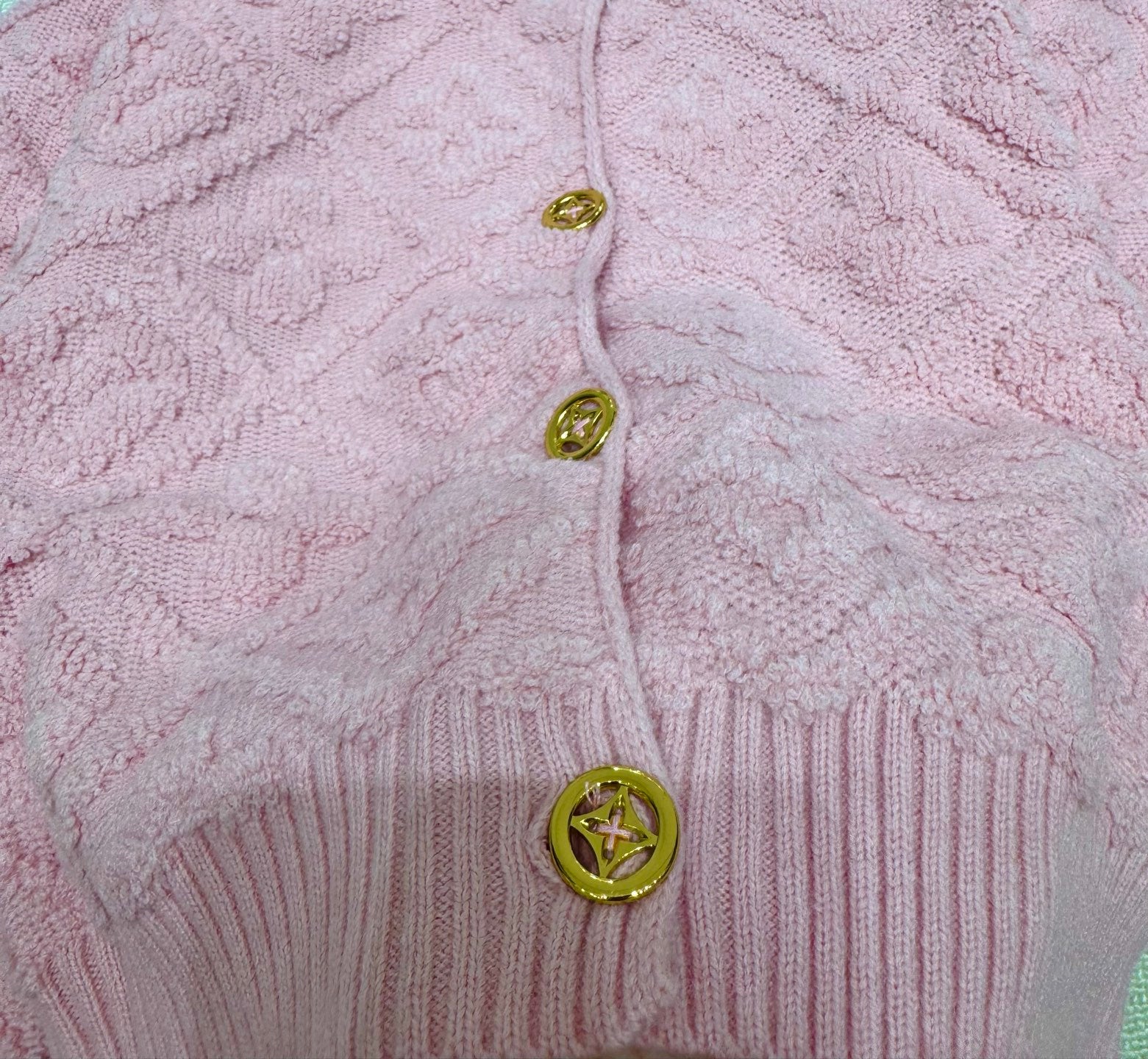 Jacquard round neck knitted sweater