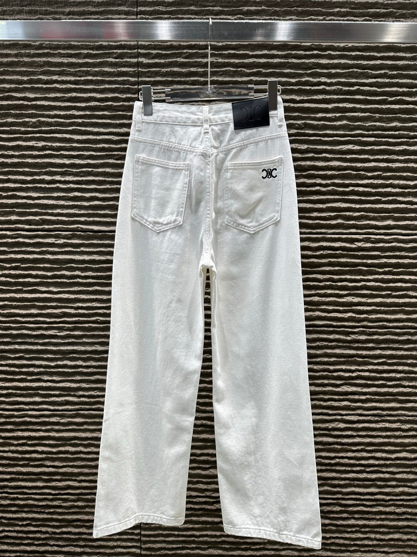 Autumn and winter new embroidered double pocket craft jeans