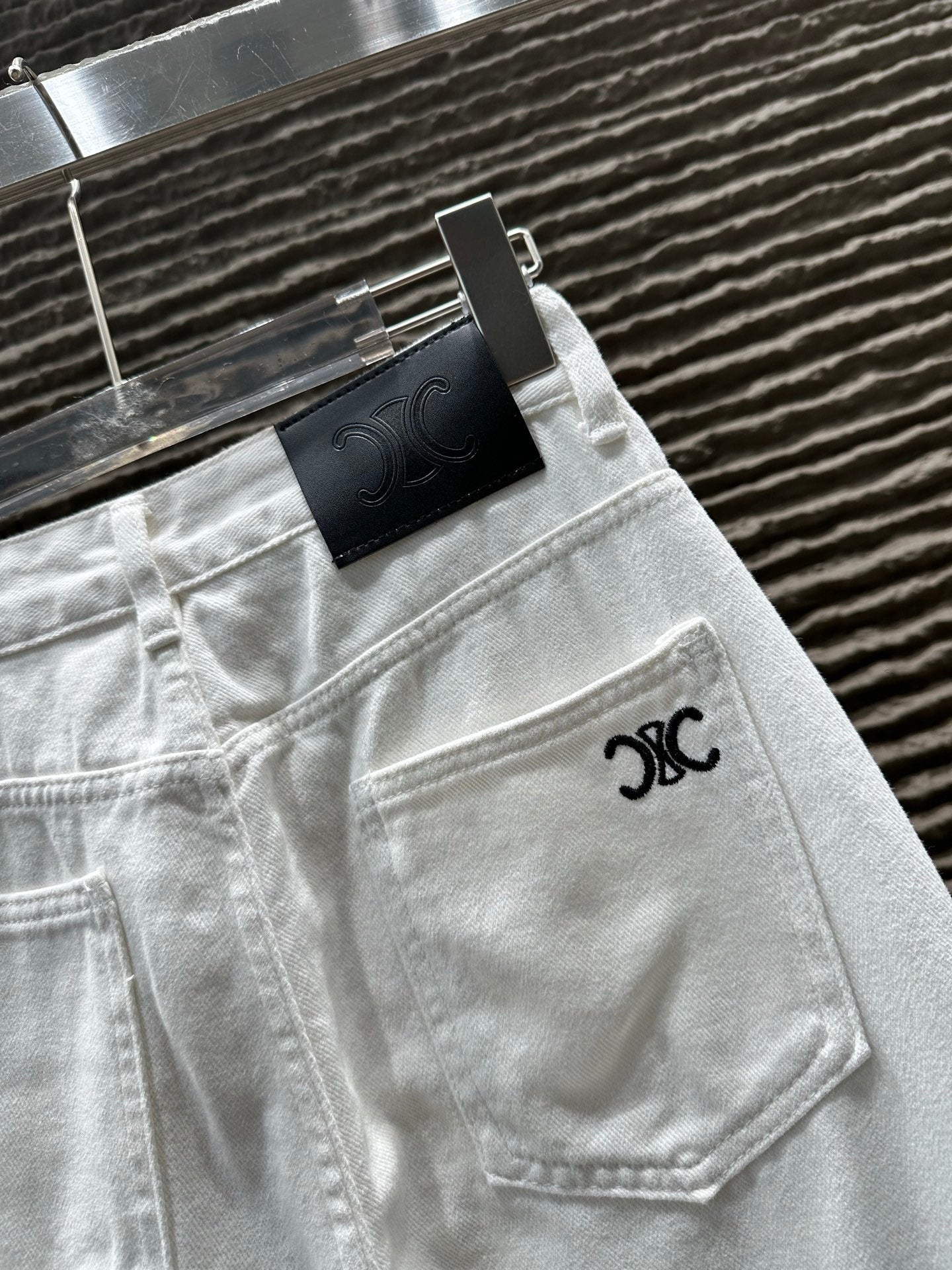 Autumn and winter new embroidered double pocket craft jeans