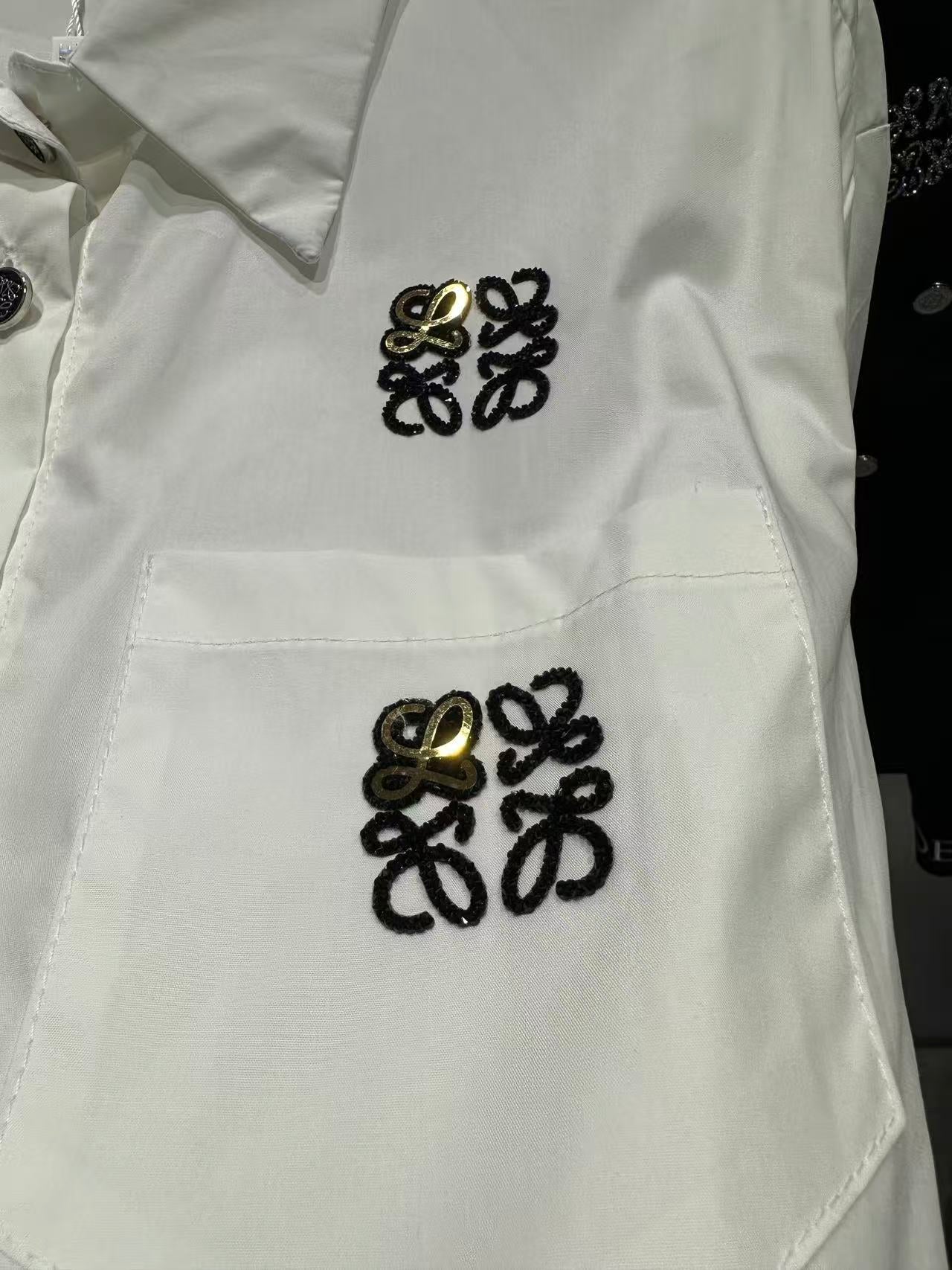 New letter shirt