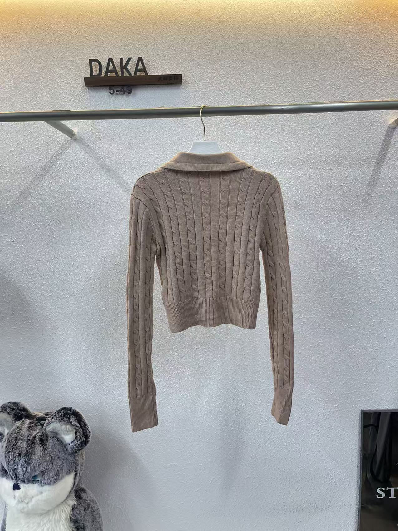 College style high waisted knitted suit