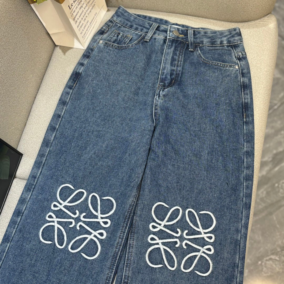 Embroidered straight leg jeans