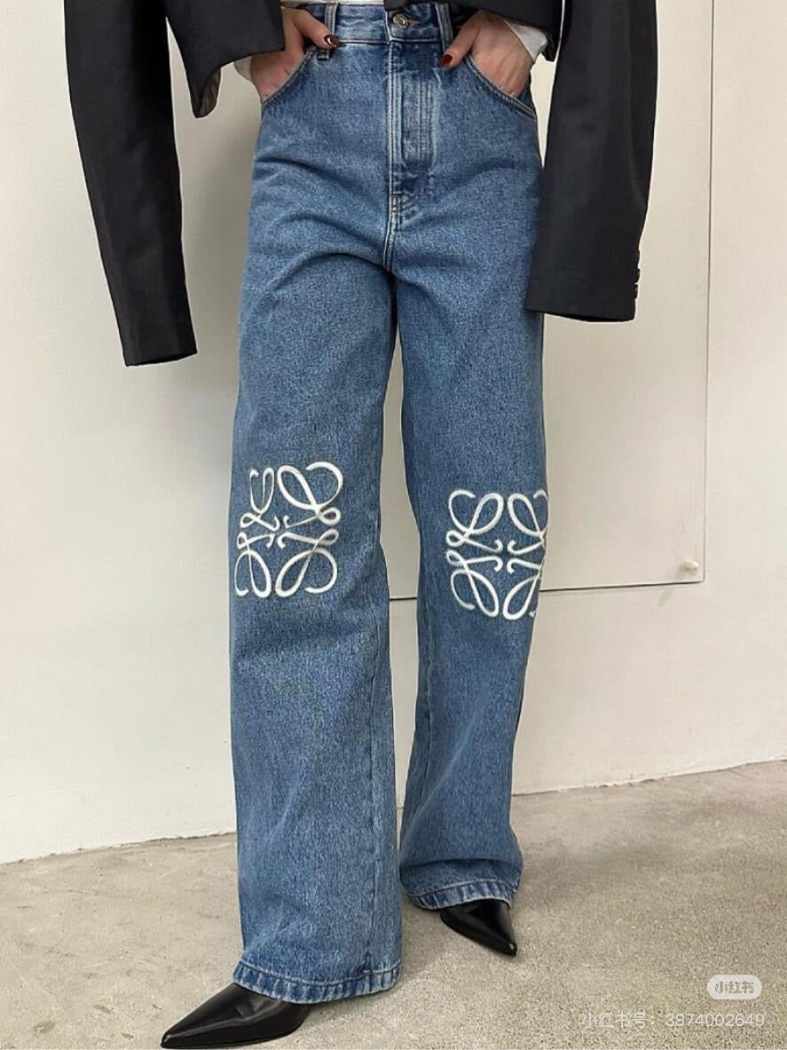 Embroidered straight leg jeans