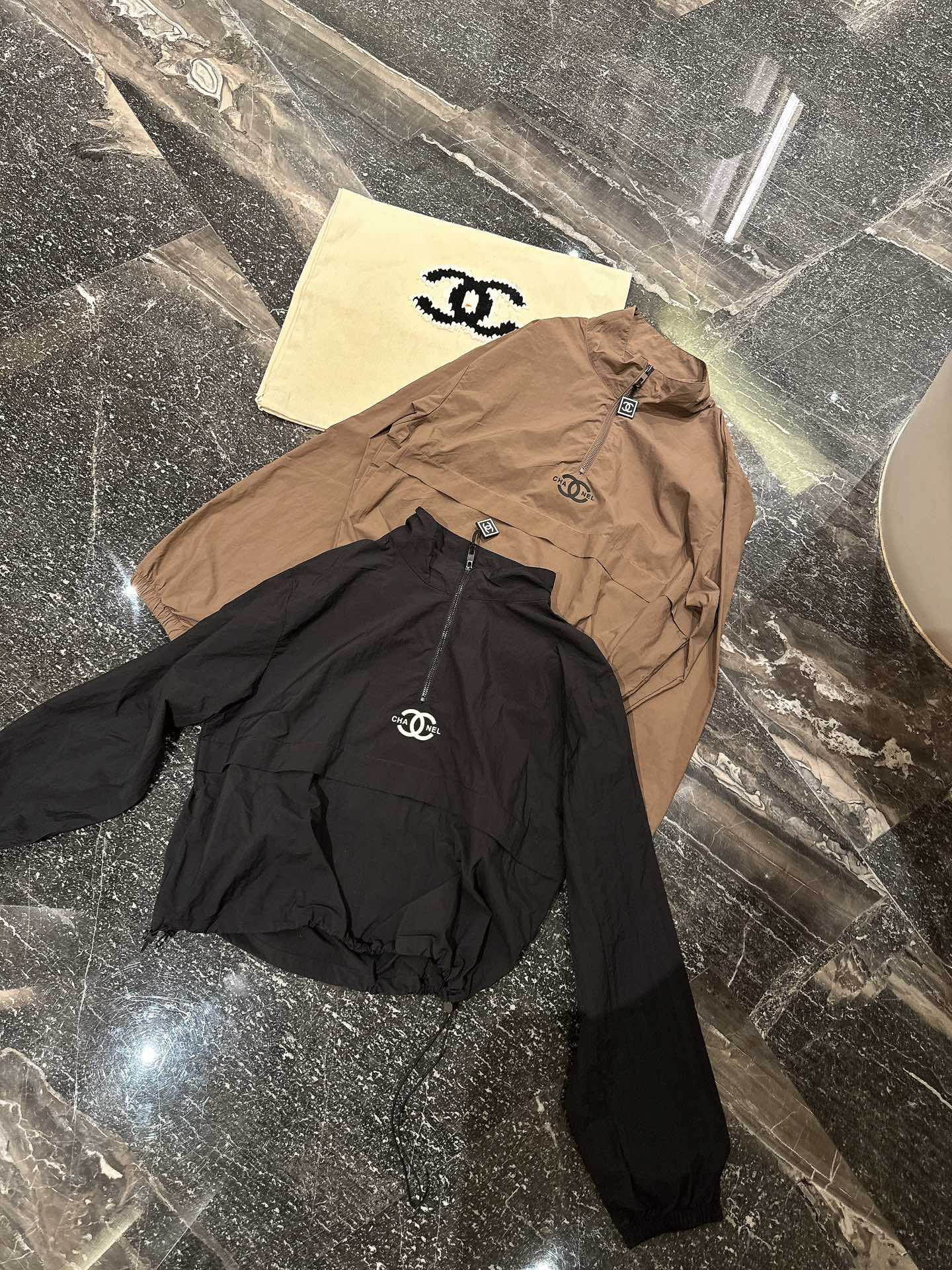 Half zip sun protection jacket