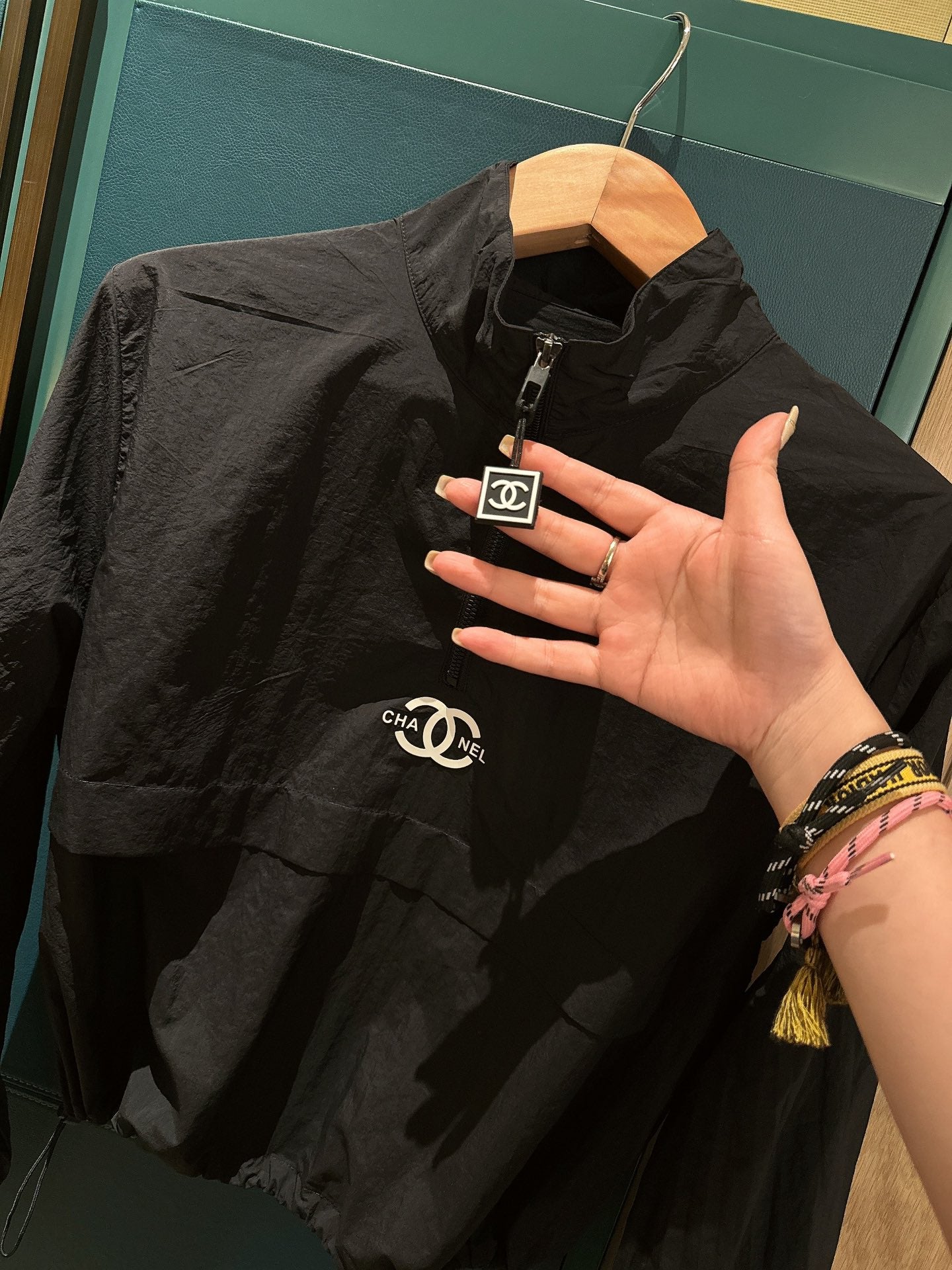 Half zip sun protection jacket