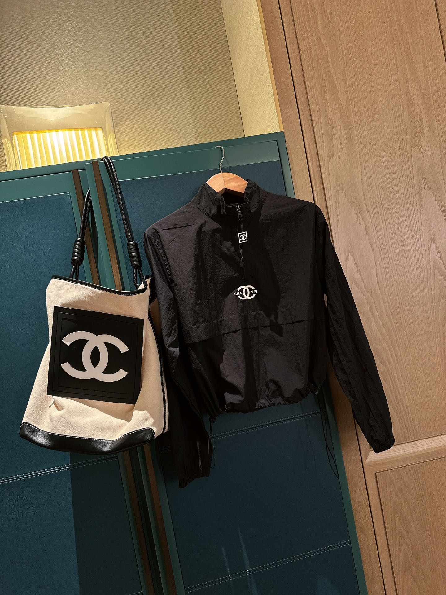 Half zip sun protection jacket