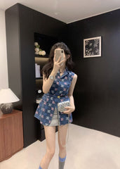 Early autumn latest classic logo color printed denim vest