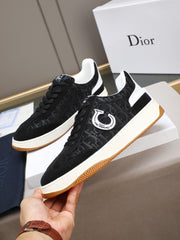 Rubber wear-resistant casual men's shoes