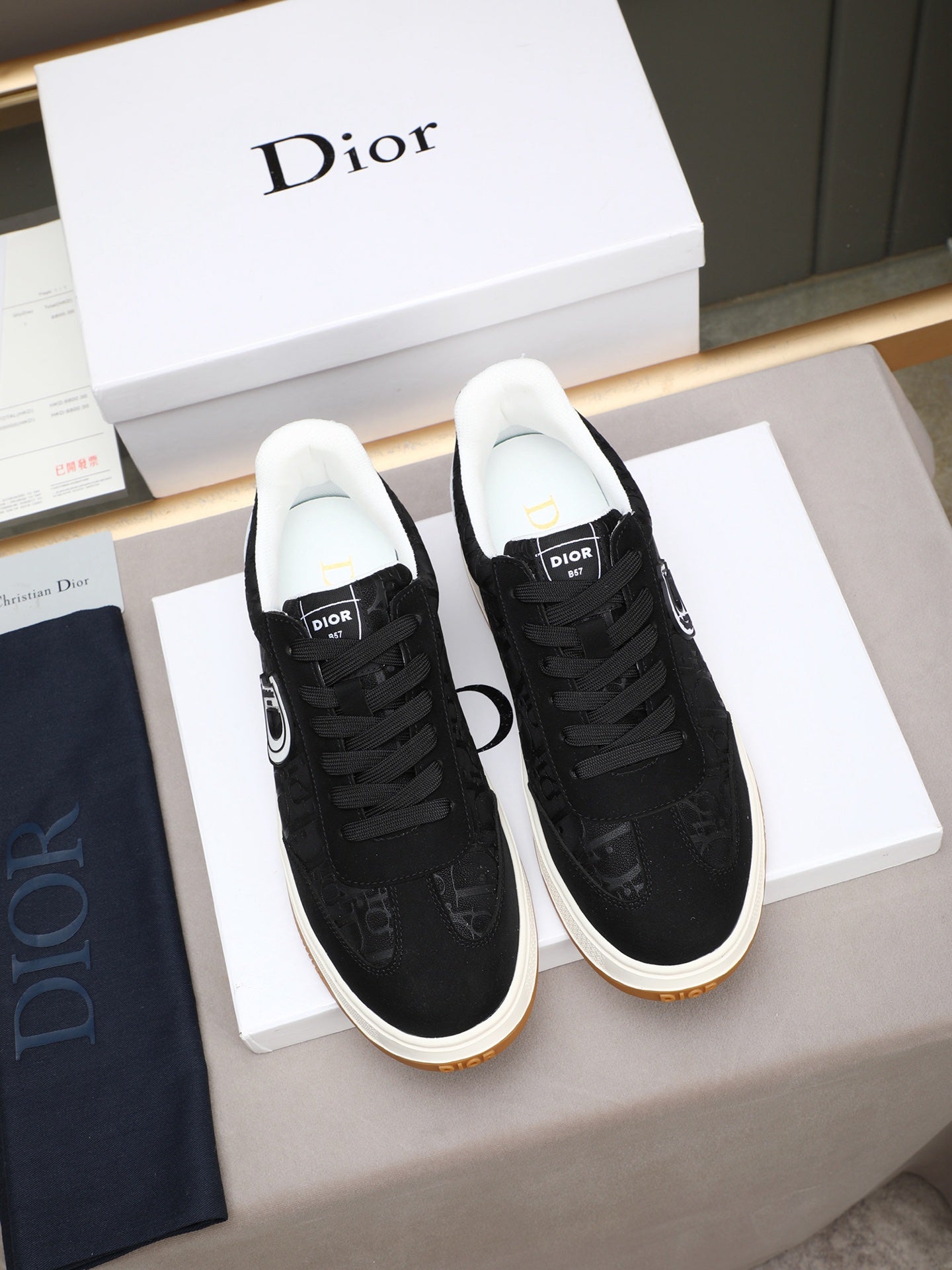 Rubber wear-resistant casual men's shoes