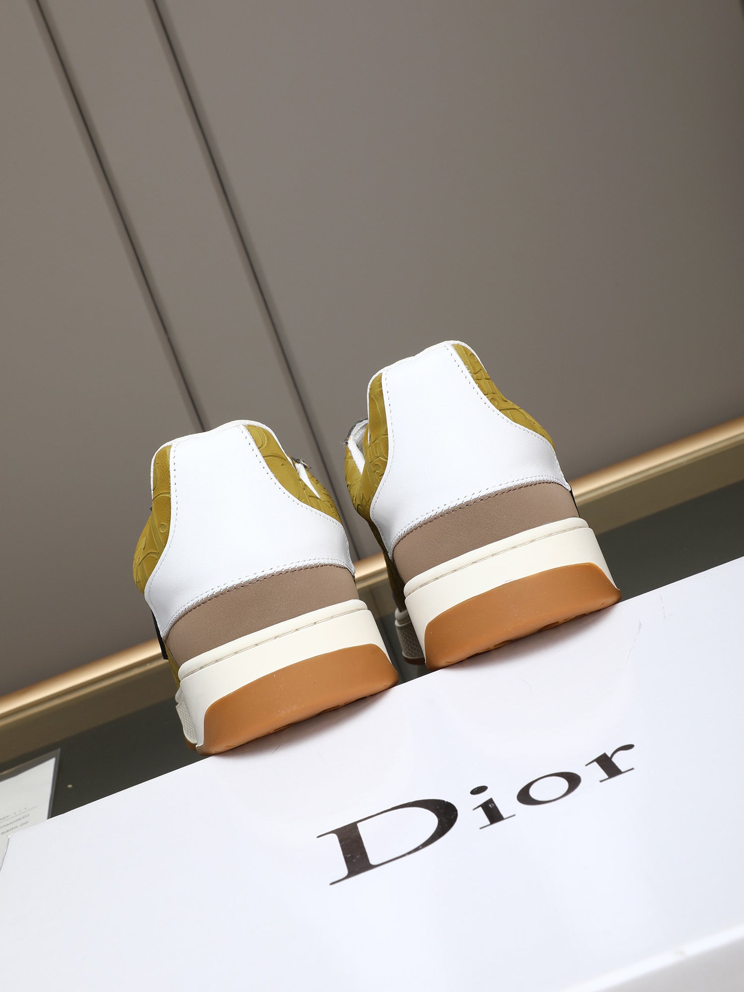 Rubber wear-resistant casual men's shoes