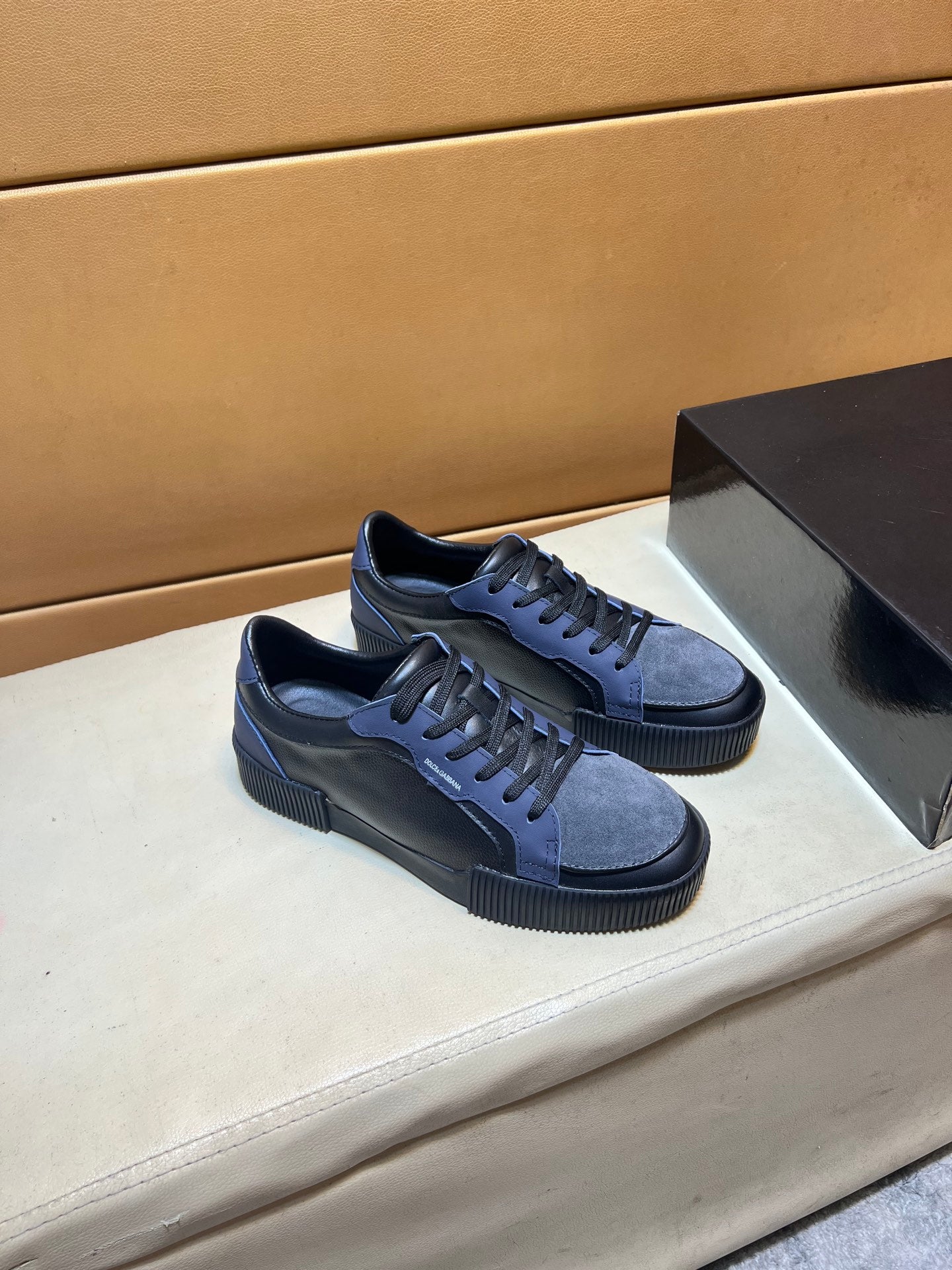 Casual shoes are a must-have for trendy men