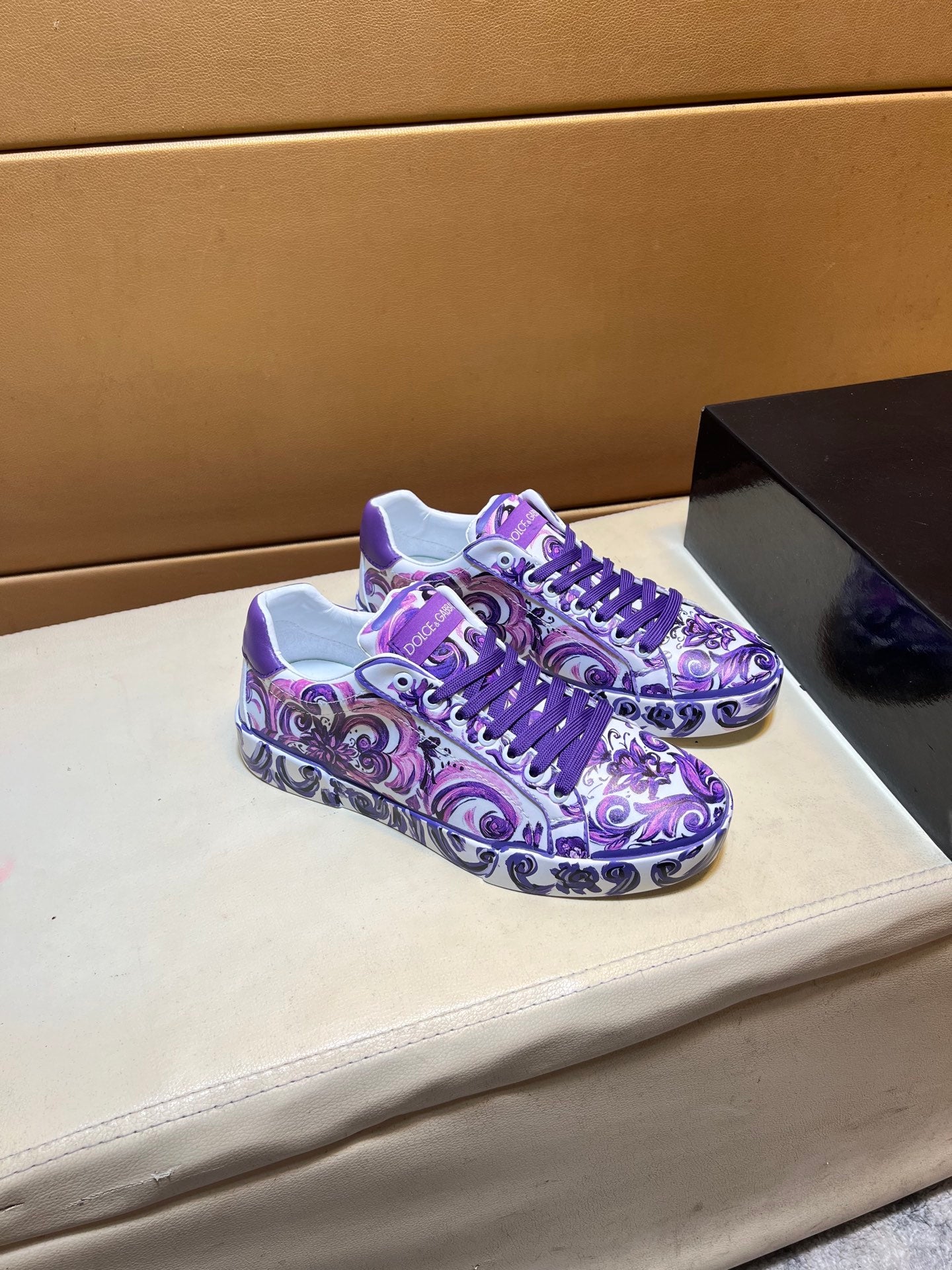 Casual shoes are a must-have for trendy men