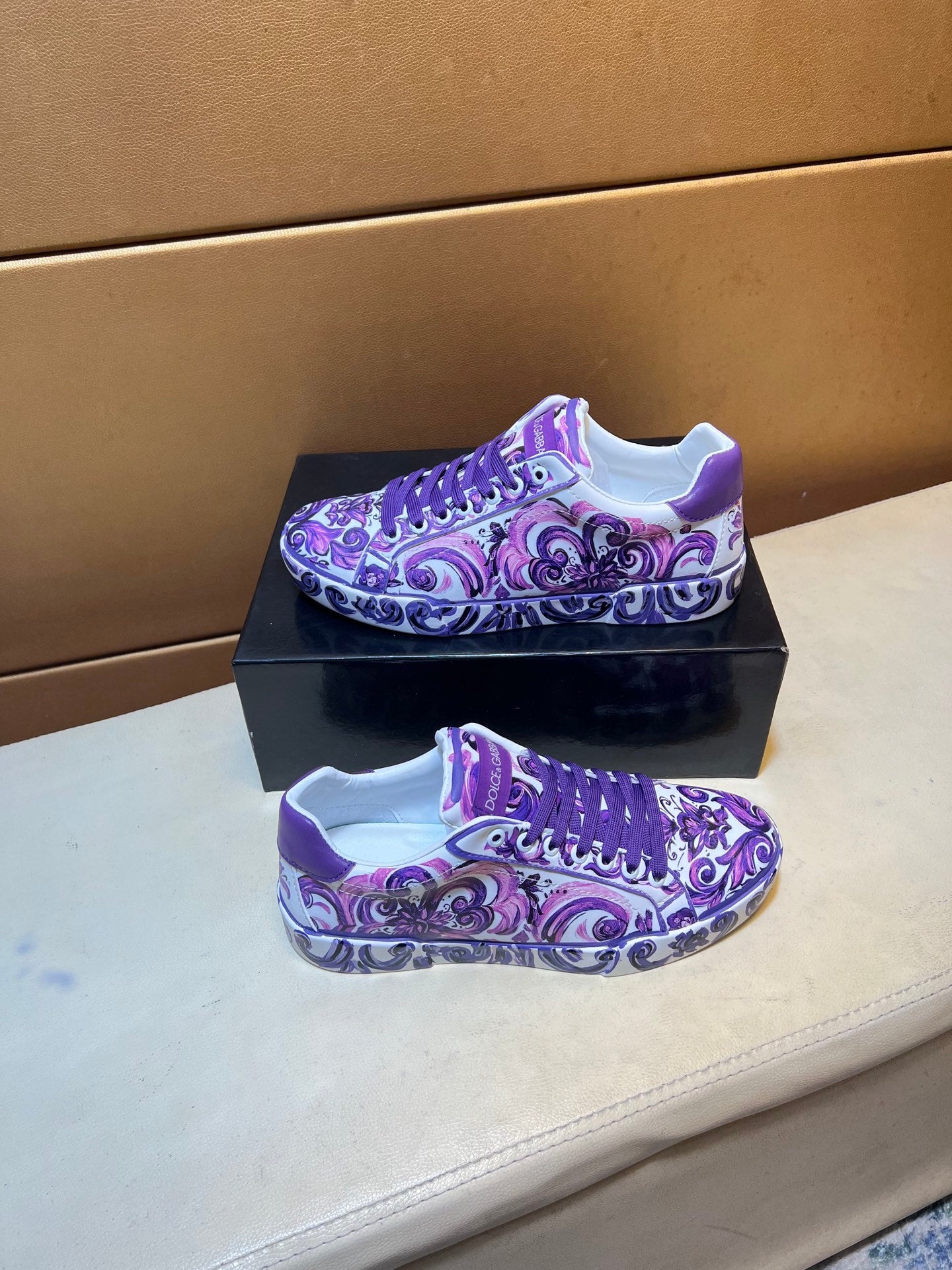 Casual shoes are a must-have for trendy men