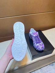 Casual shoes are a must-have for trendy men