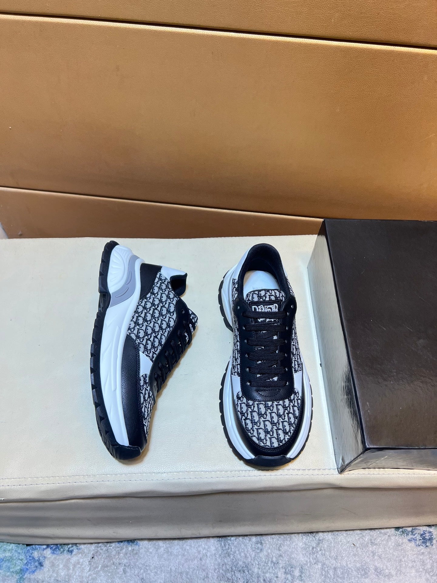 Quality men's shoes