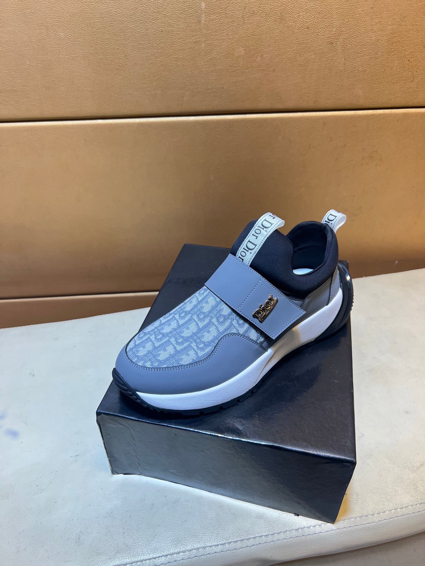 Quality men's shoes
