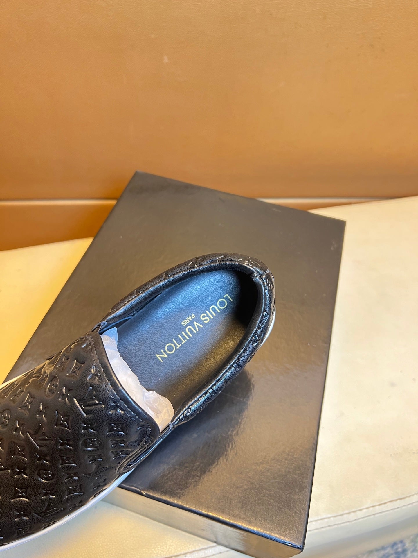 🏃 Casual shoes are a must-have for trendy men 😍