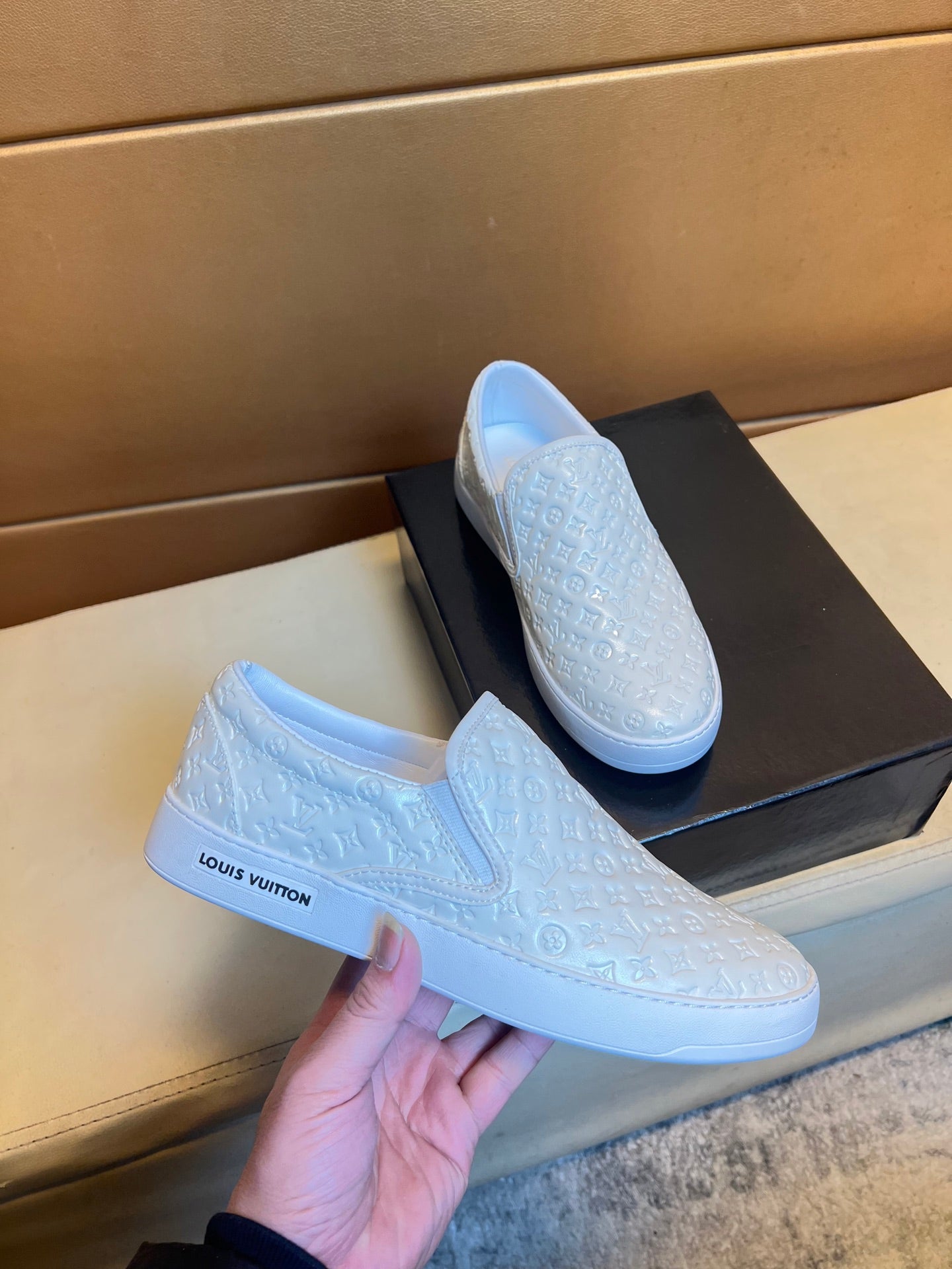 🏃 Casual shoes are a must-have for trendy men 😍