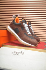 Fashionable casual men's shoes