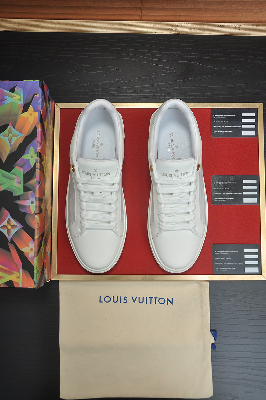 Classic trendy shoes for men