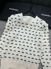 Bow tie long sleeved